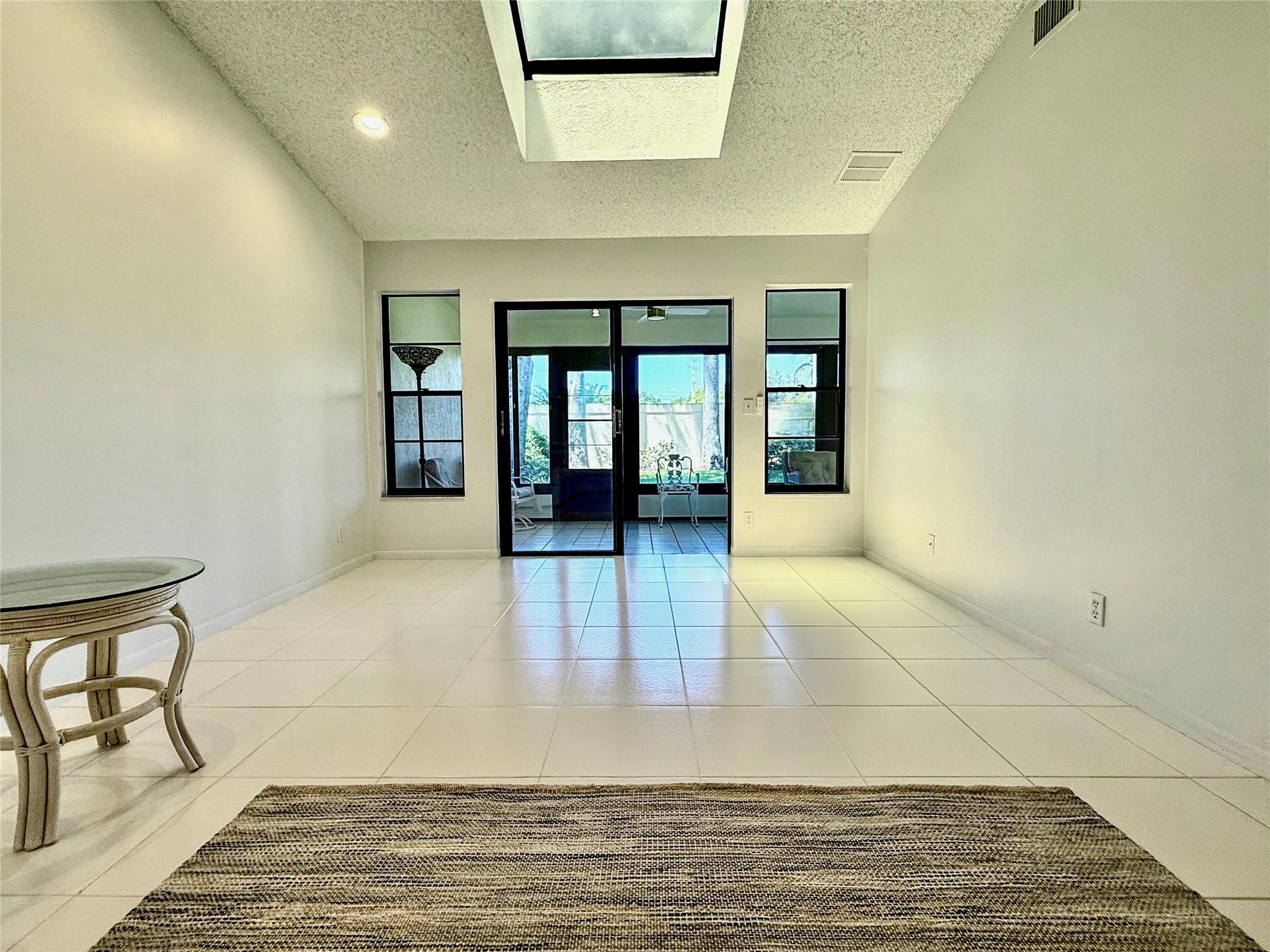 PALM CHASE LAKES - Residential