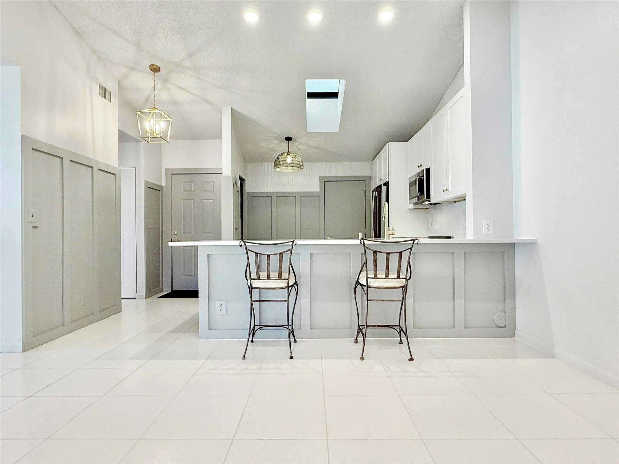 PALM CHASE LAKES - Residential