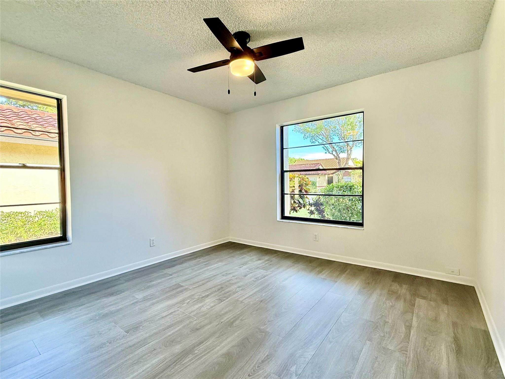 PALM CHASE LAKES - Residential