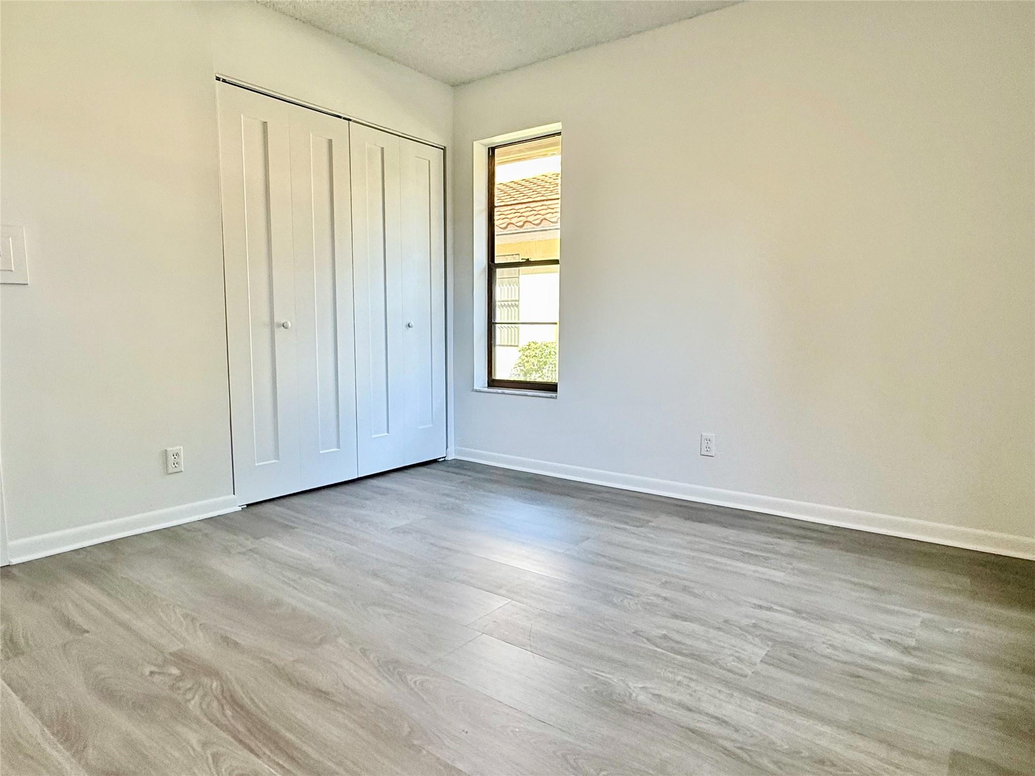 PALM CHASE LAKES - Residential