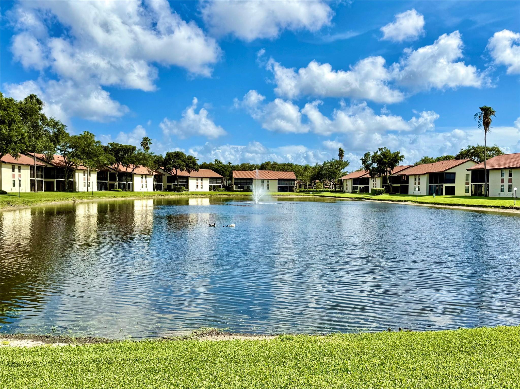 PALM CHASE LAKES - Residential
