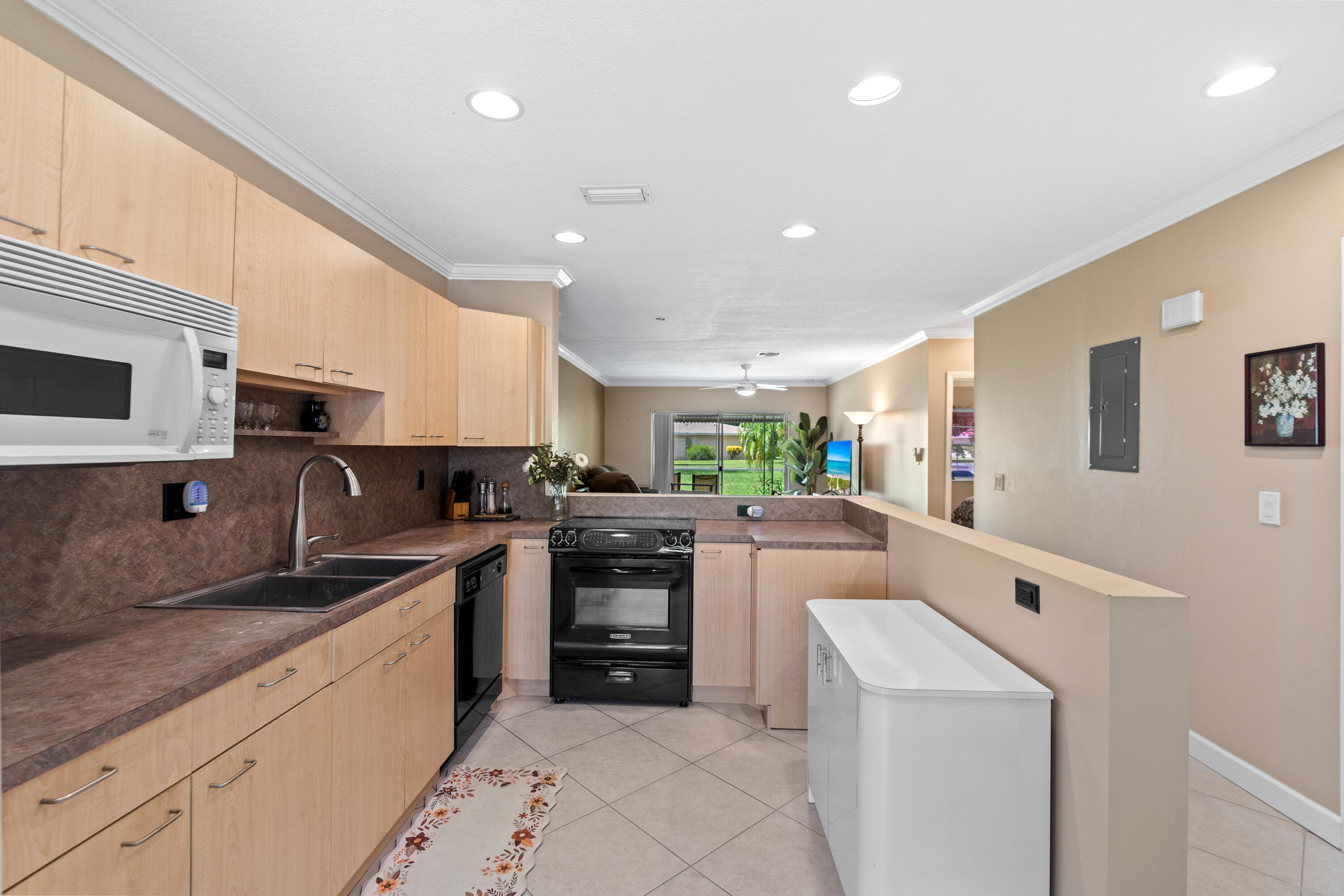 8666 Bella Vista Drive 111