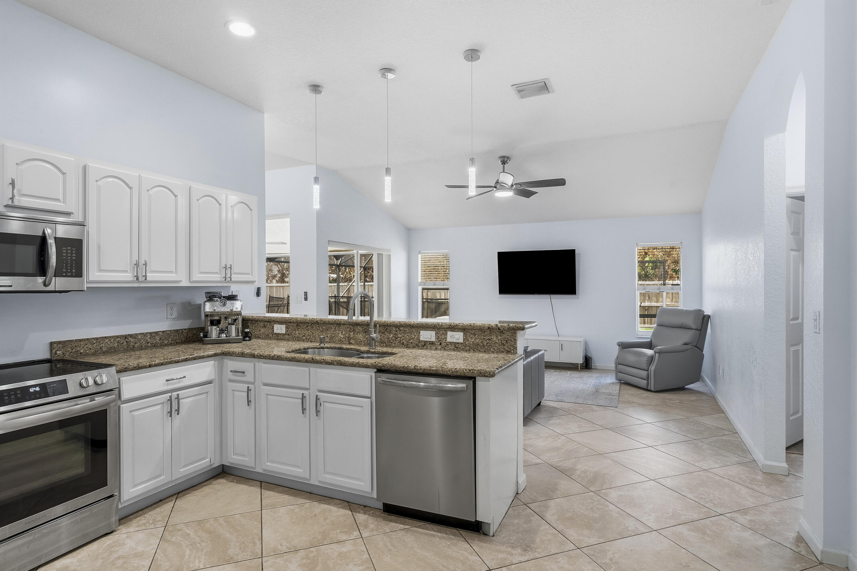 PORT ST LUCIE SECTION 23 - Residential