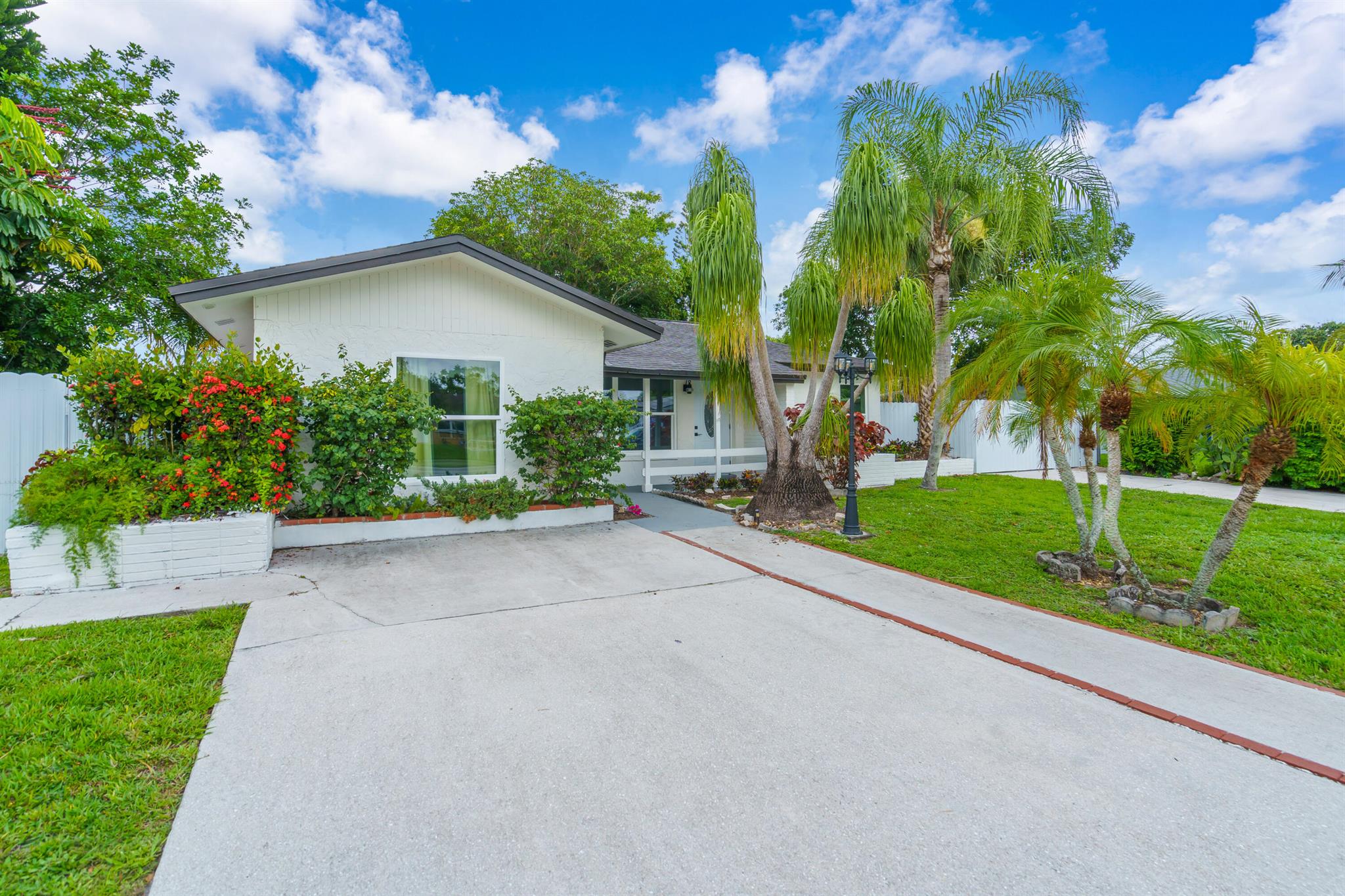 849 Royal Palm Beach Boulevard