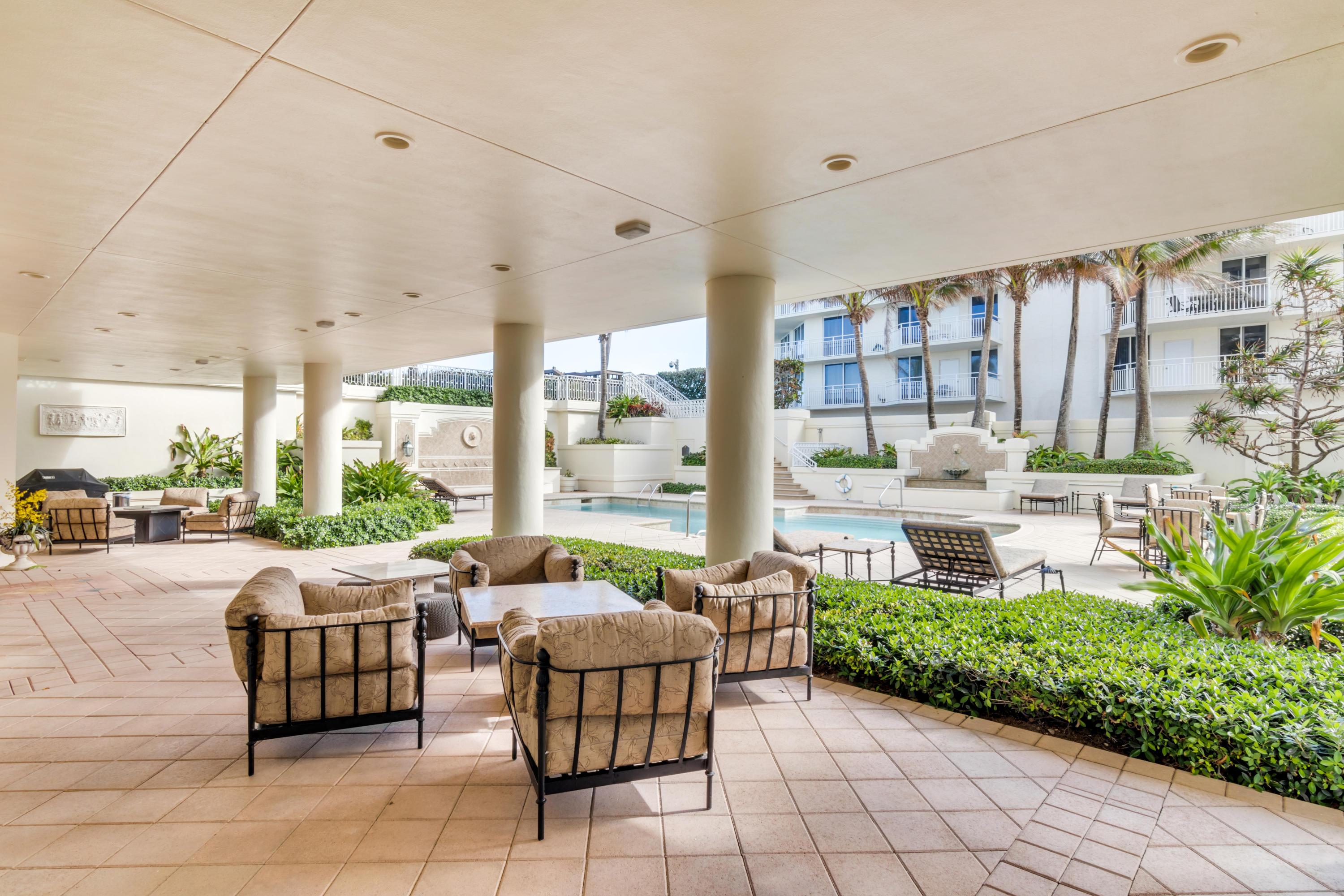 CLARIDGE - Residential