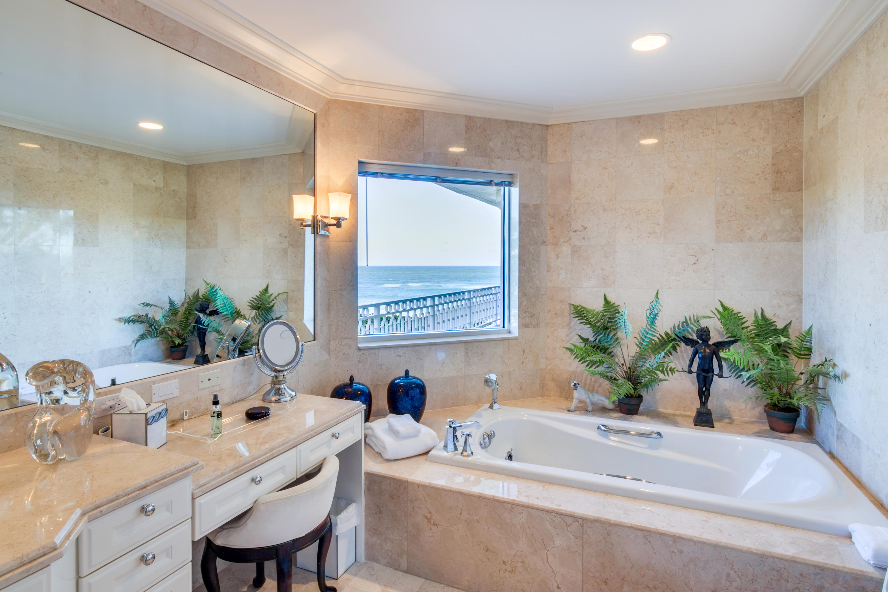 CLARIDGE - Residential