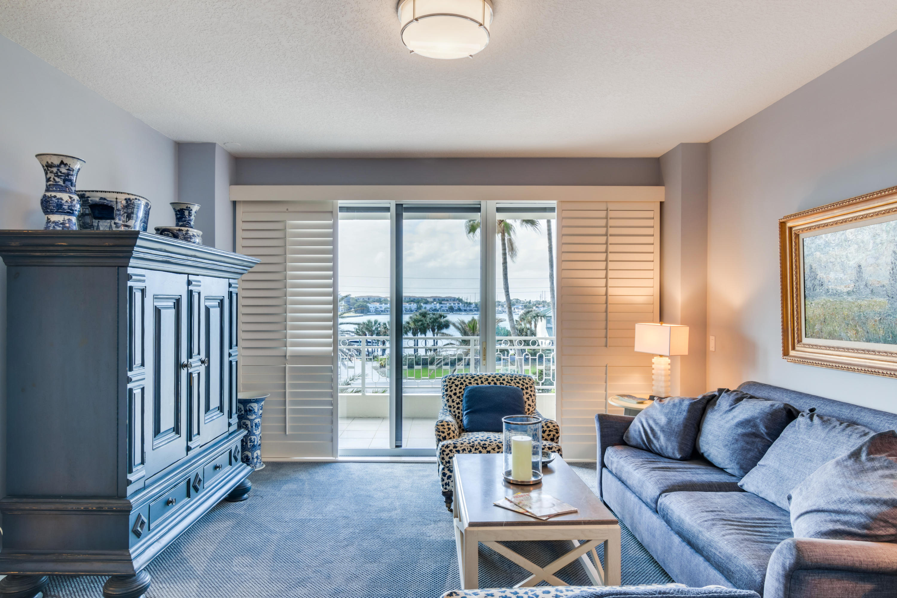 CLARIDGE - Residential