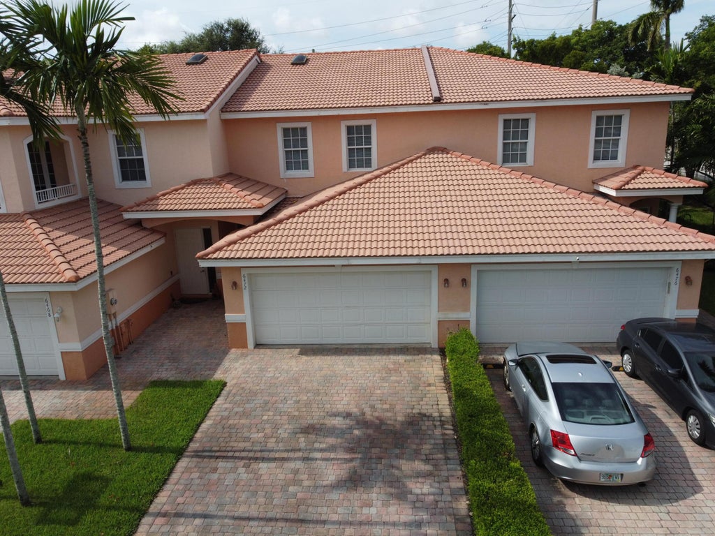 Photo of 6472 Azura Lake Road, Lake Worth, FL 33463 (MLS # B26058718)
