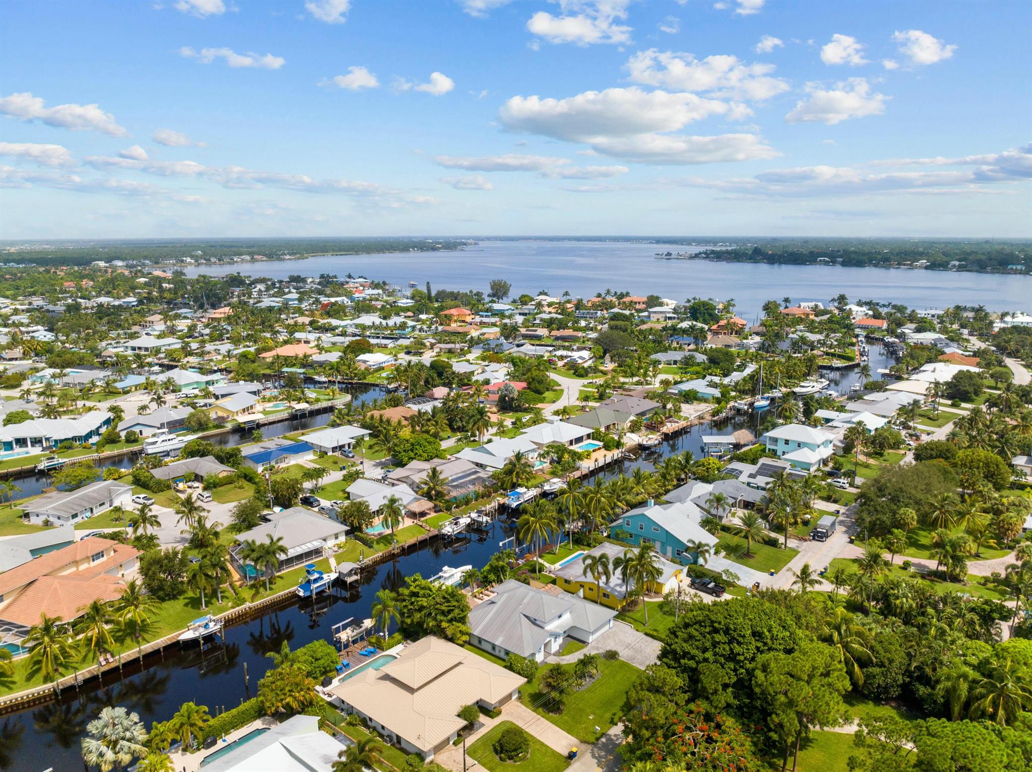 LIGHTHOUSE POINT - Residential