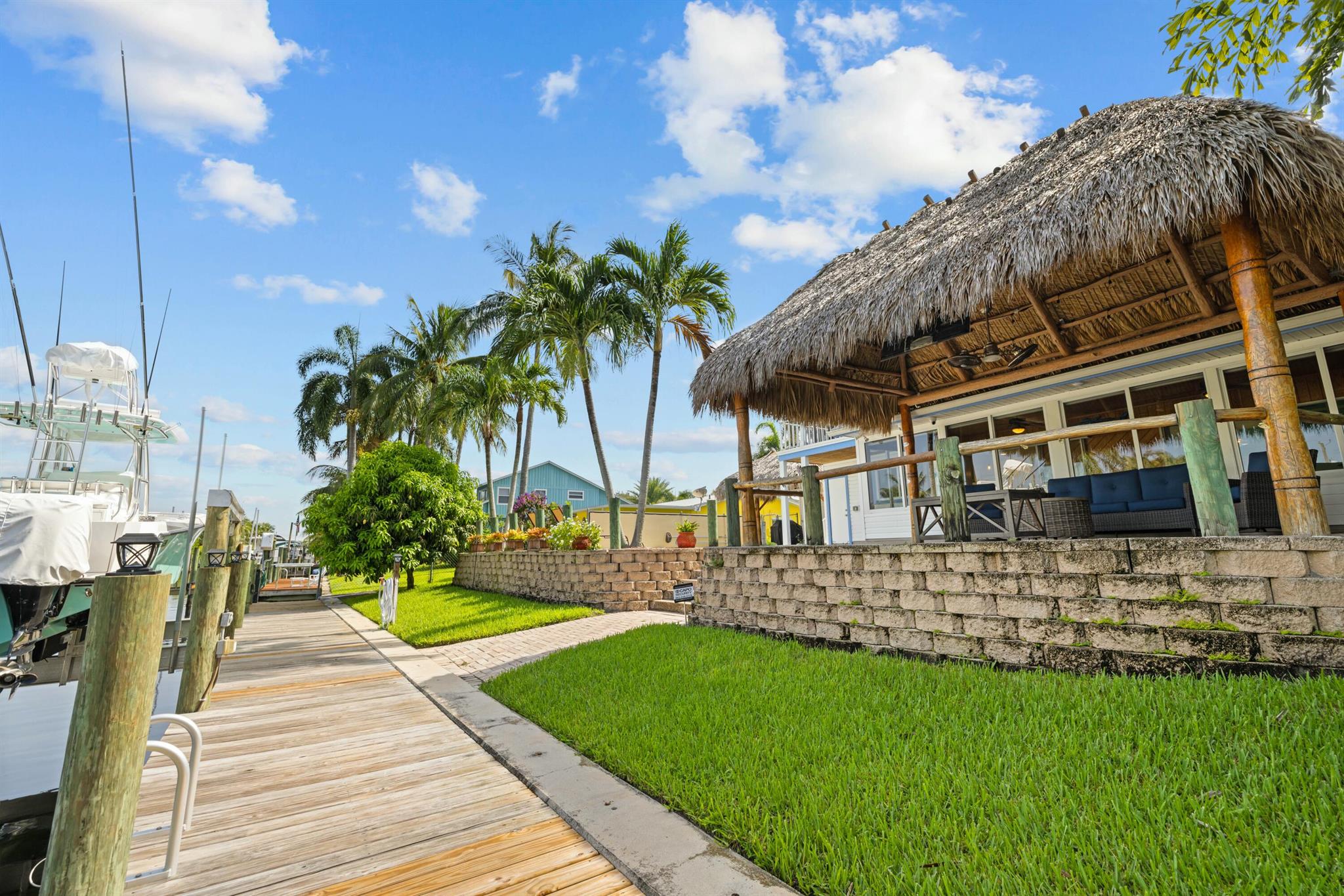 LIGHTHOUSE POINT - Residential