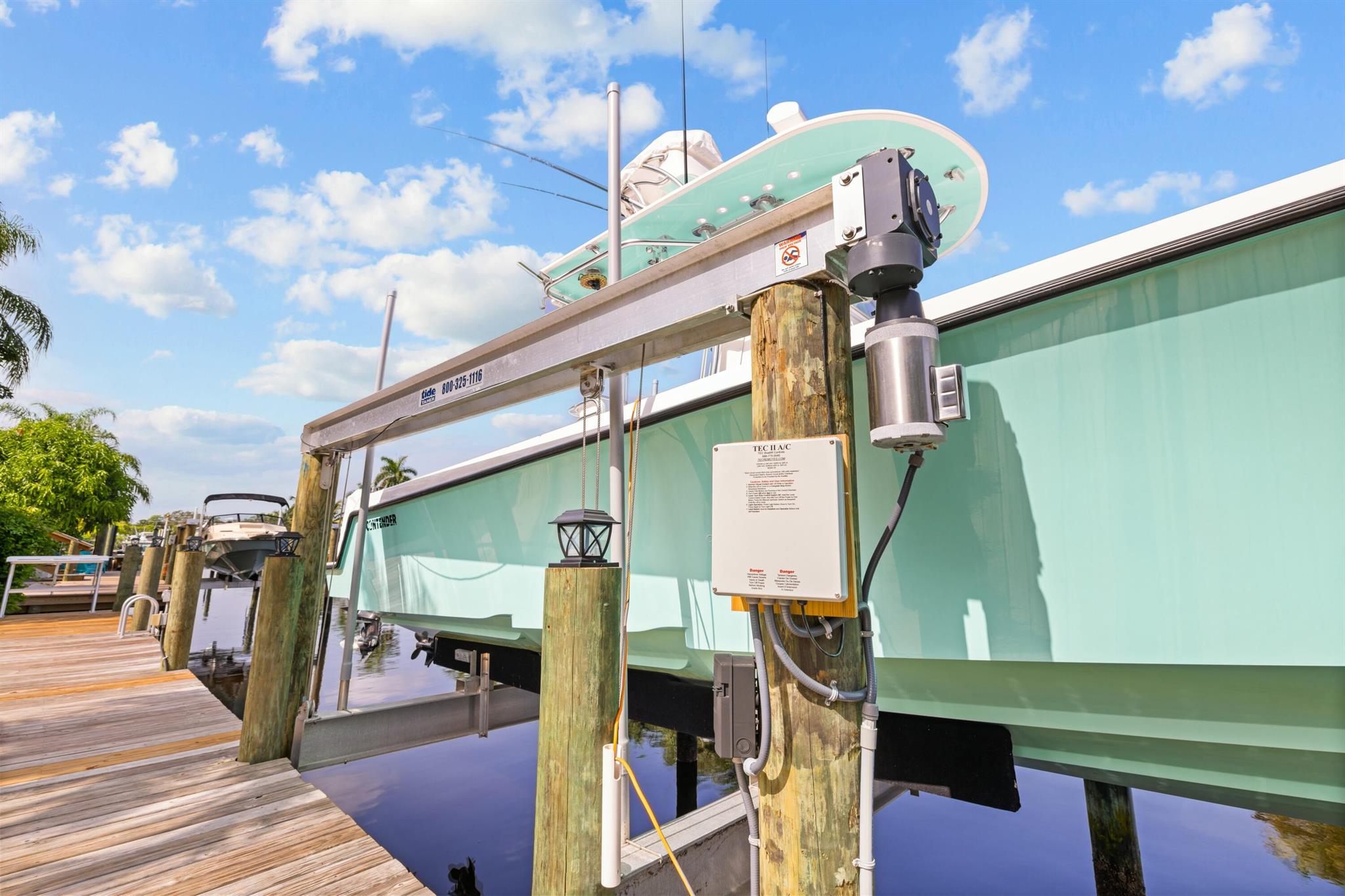 LIGHTHOUSE POINT - Residential