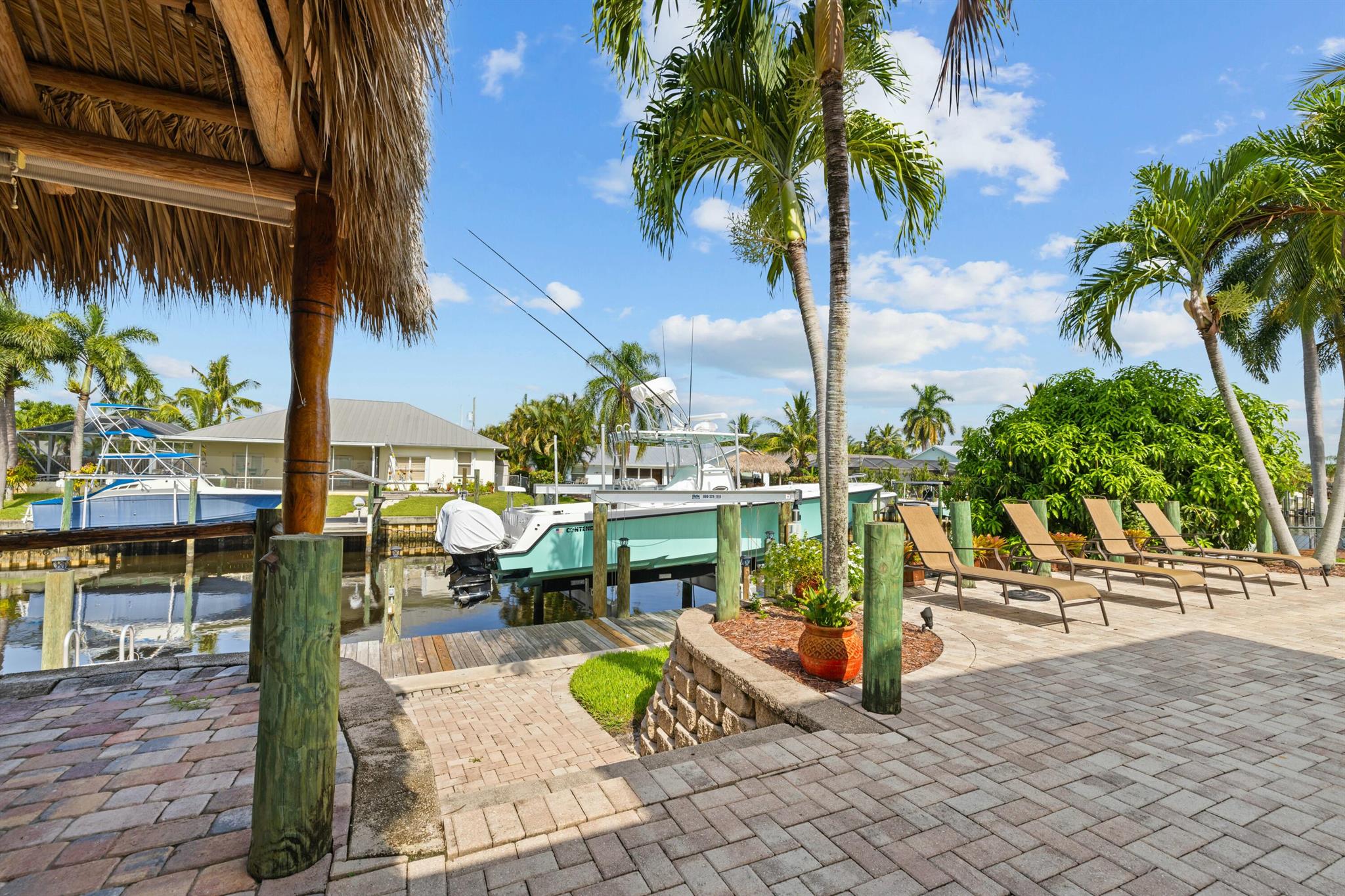 LIGHTHOUSE POINT - Residential