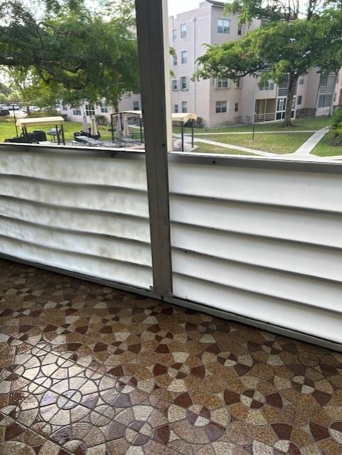 Somerset Seven Condo - Residential Lease
