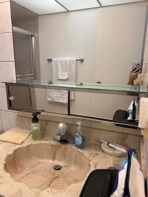 Somerset Seven Condo - Residential Lease