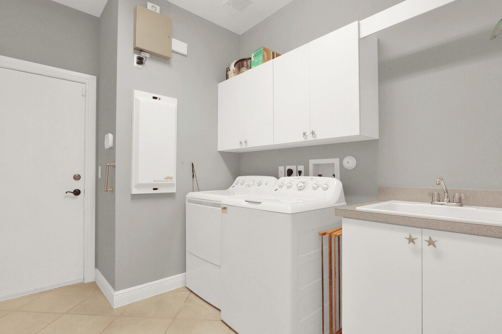 MYSTIC COVE - Residential