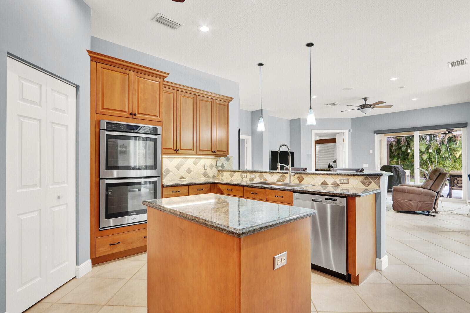 MYSTIC COVE - Residential