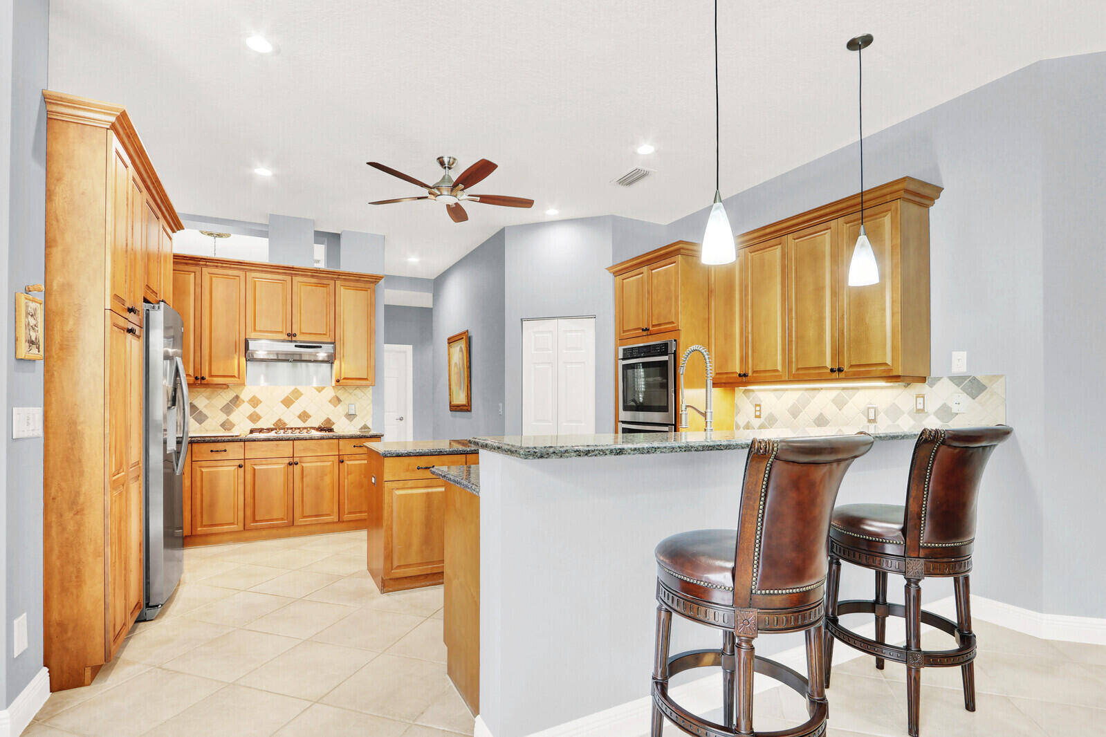 MYSTIC COVE - Residential