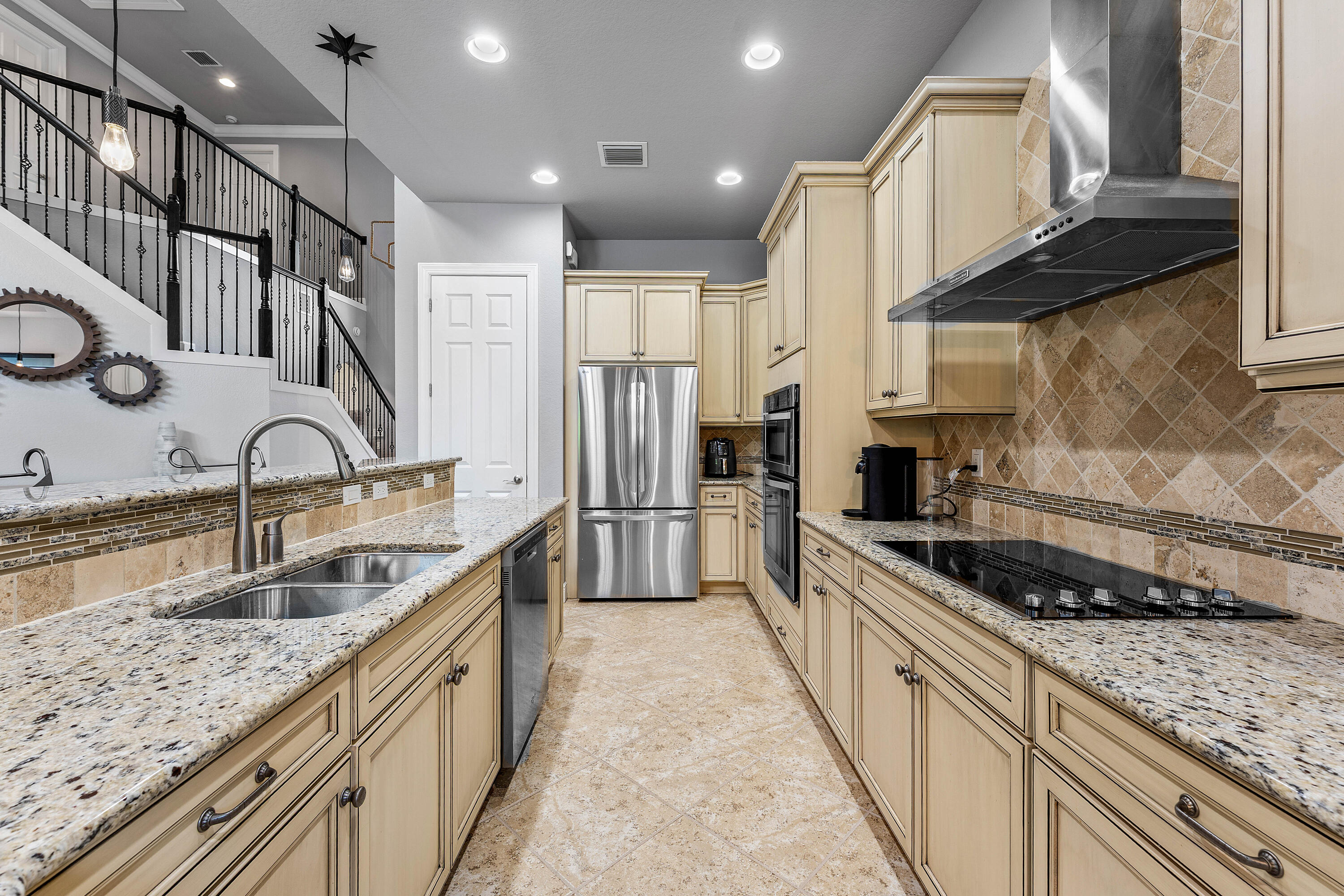 PARKLAND GOLF AND COUNTRY CLUB - Residential