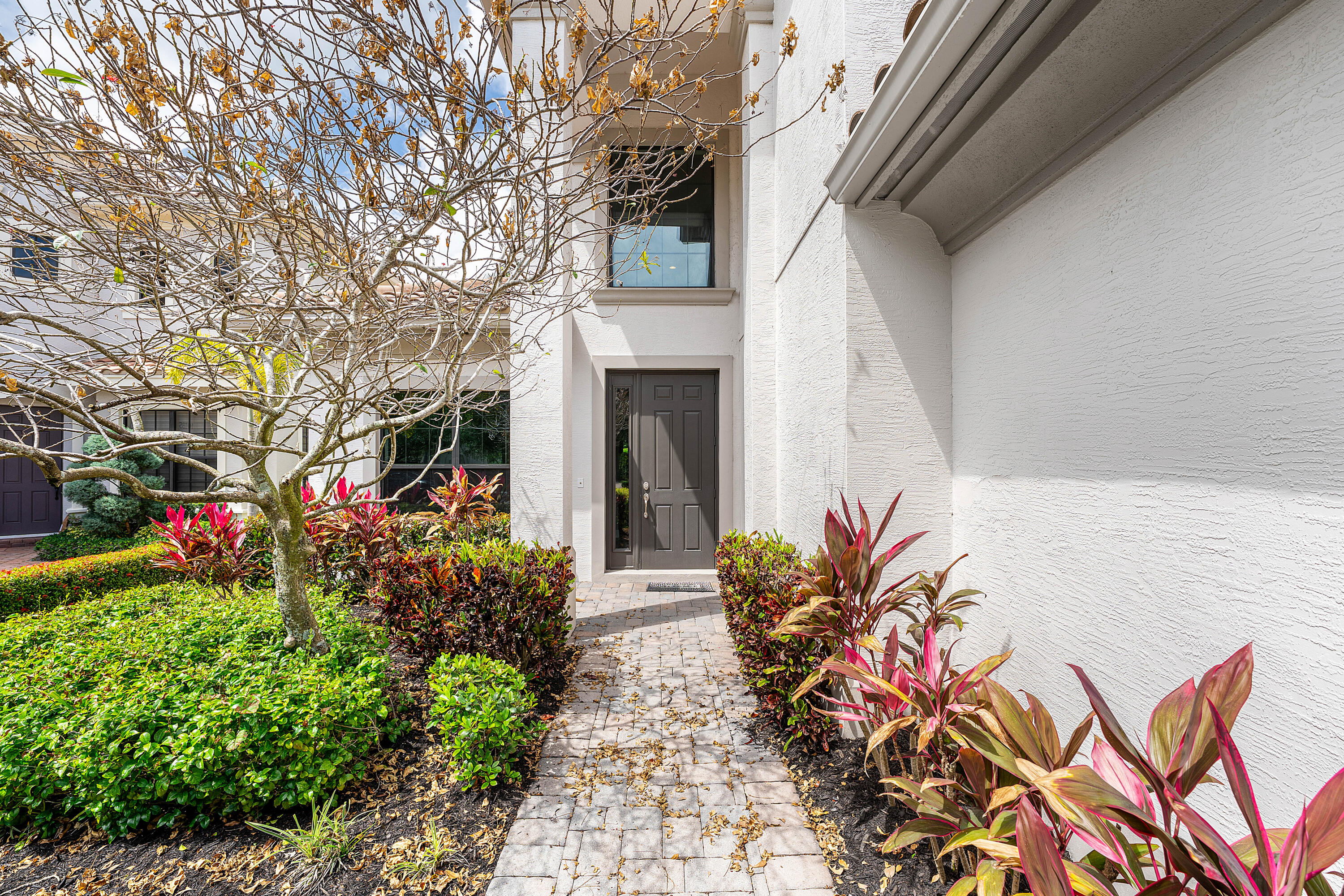 PARKLAND GOLF AND COUNTRY CLUB - Residential