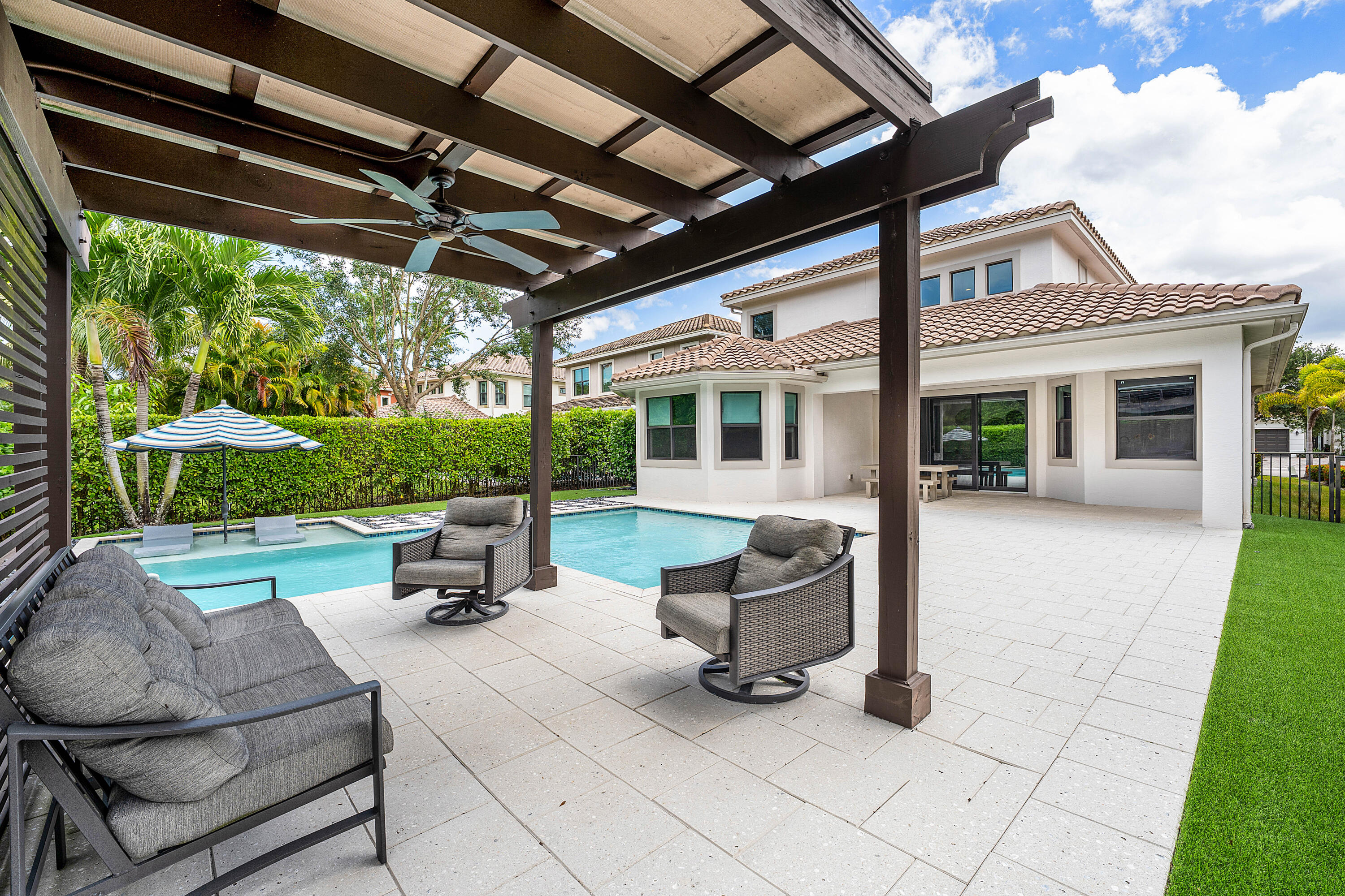 PARKLAND GOLF AND COUNTRY CLUB - Residential