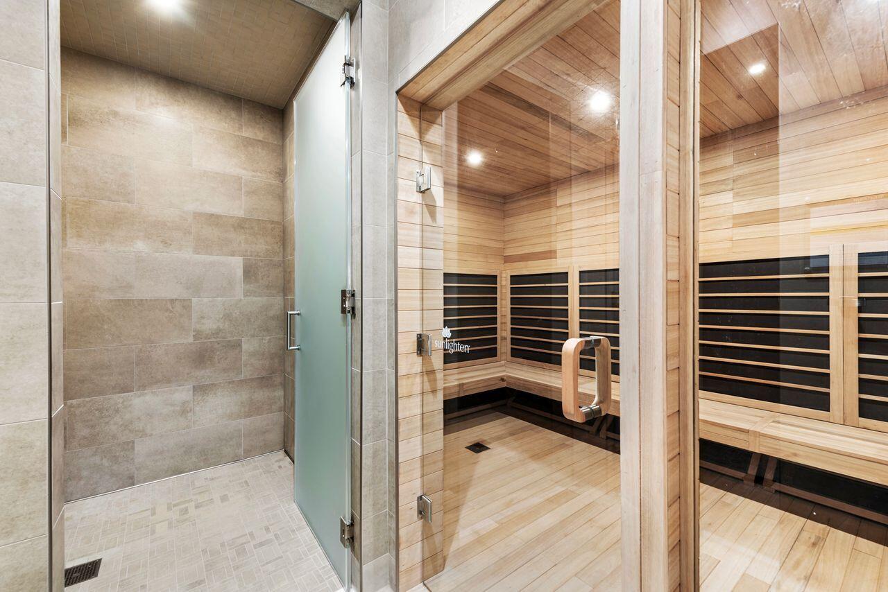 PARKLAND GOLF AND COUNTRY CLUB - Residential