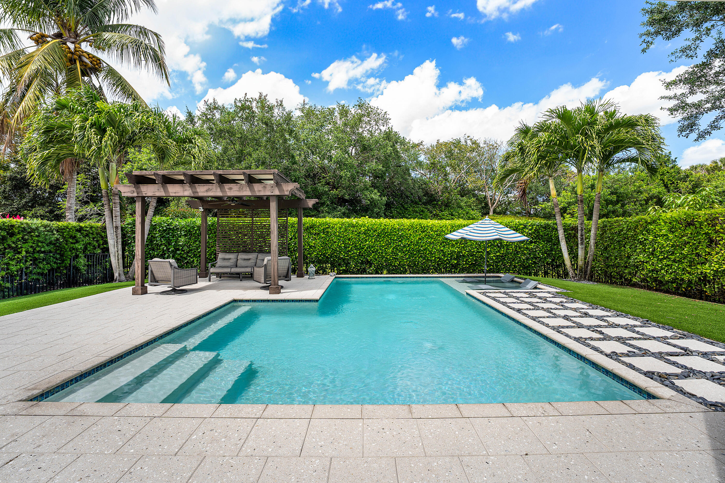 PARKLAND GOLF AND COUNTRY CLUB - Residential