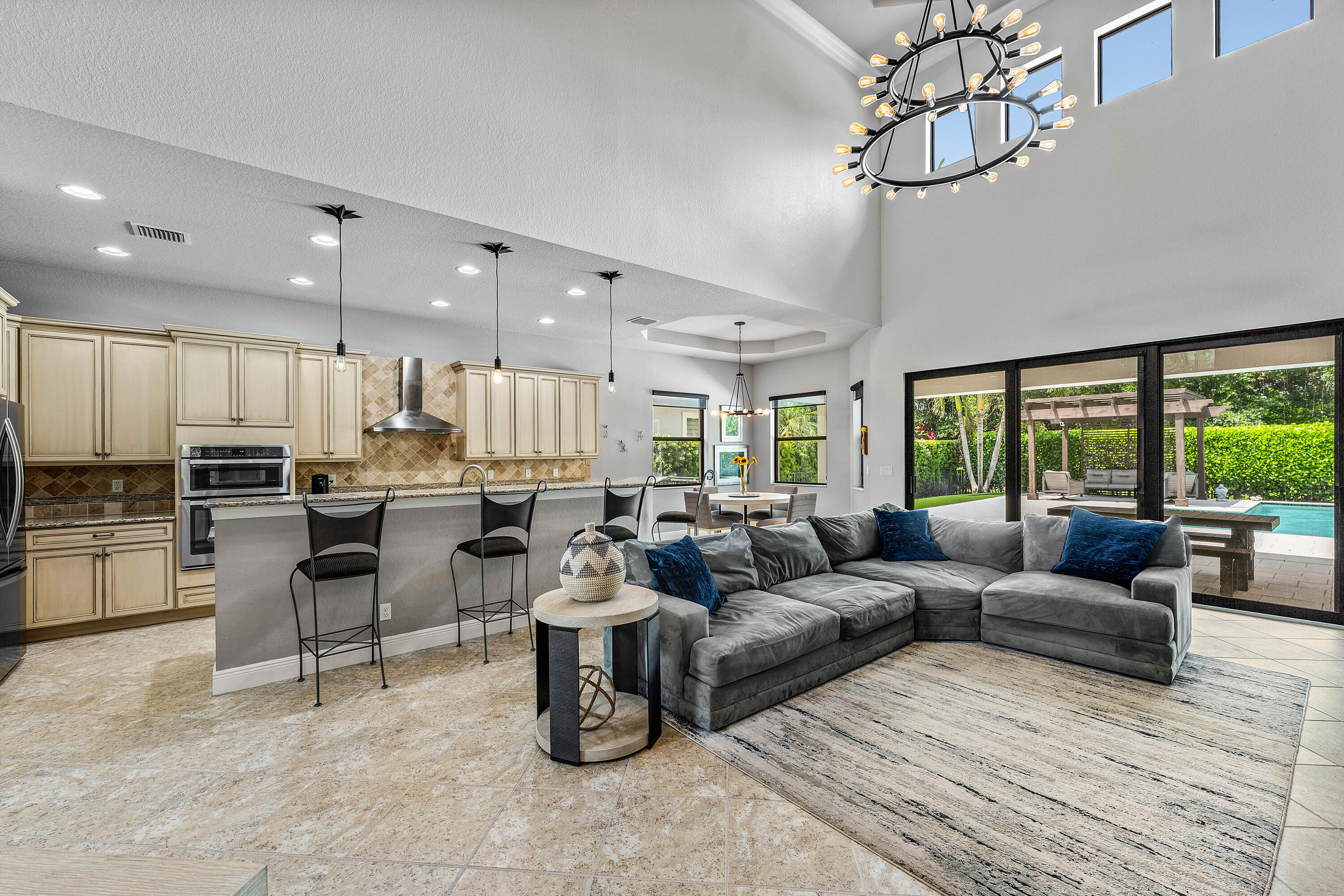 PARKLAND GOLF AND COUNTRY CLUB - Residential