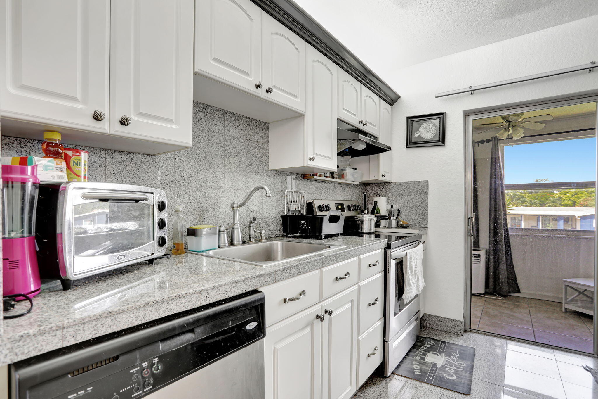 ORIOLE GARDENS THREE 71 CONDO - Residential