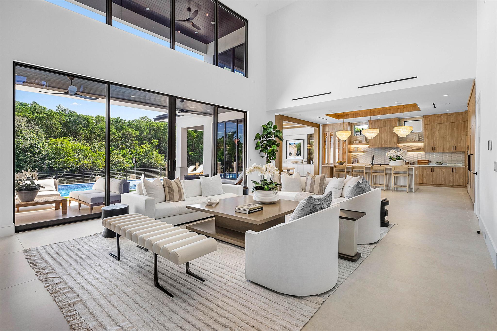 CARRIAGE HILL - Residential