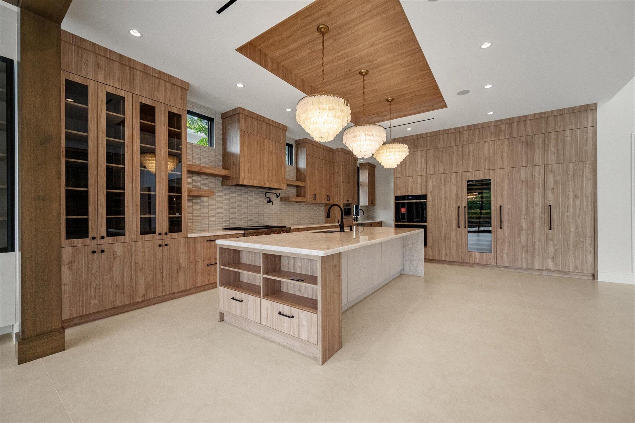 CARRIAGE HILL - Residential