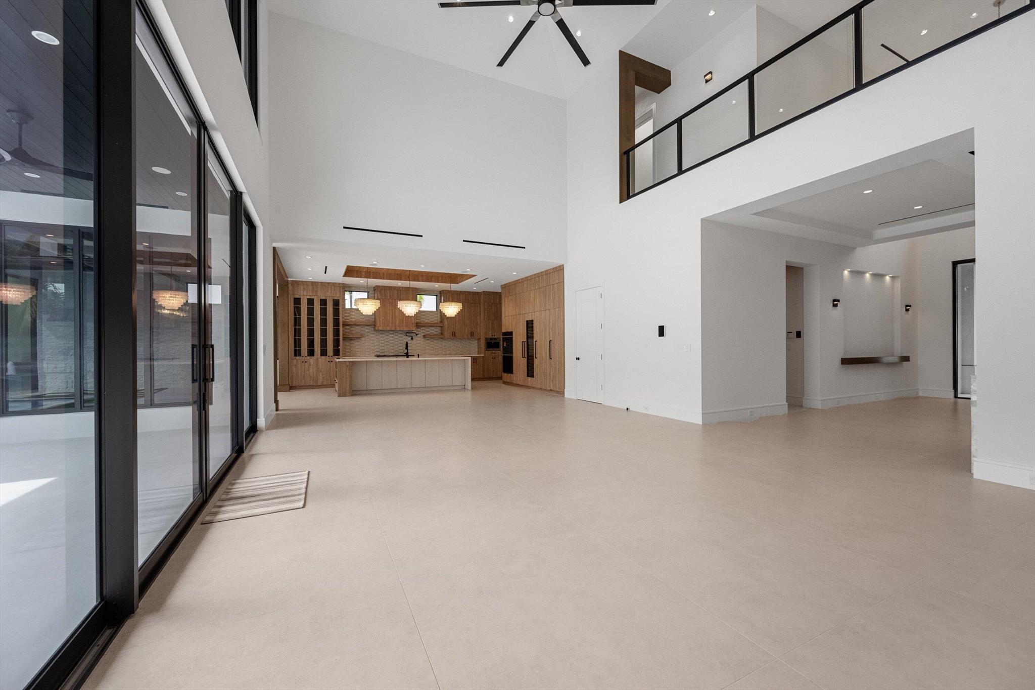 CARRIAGE HILL - Residential