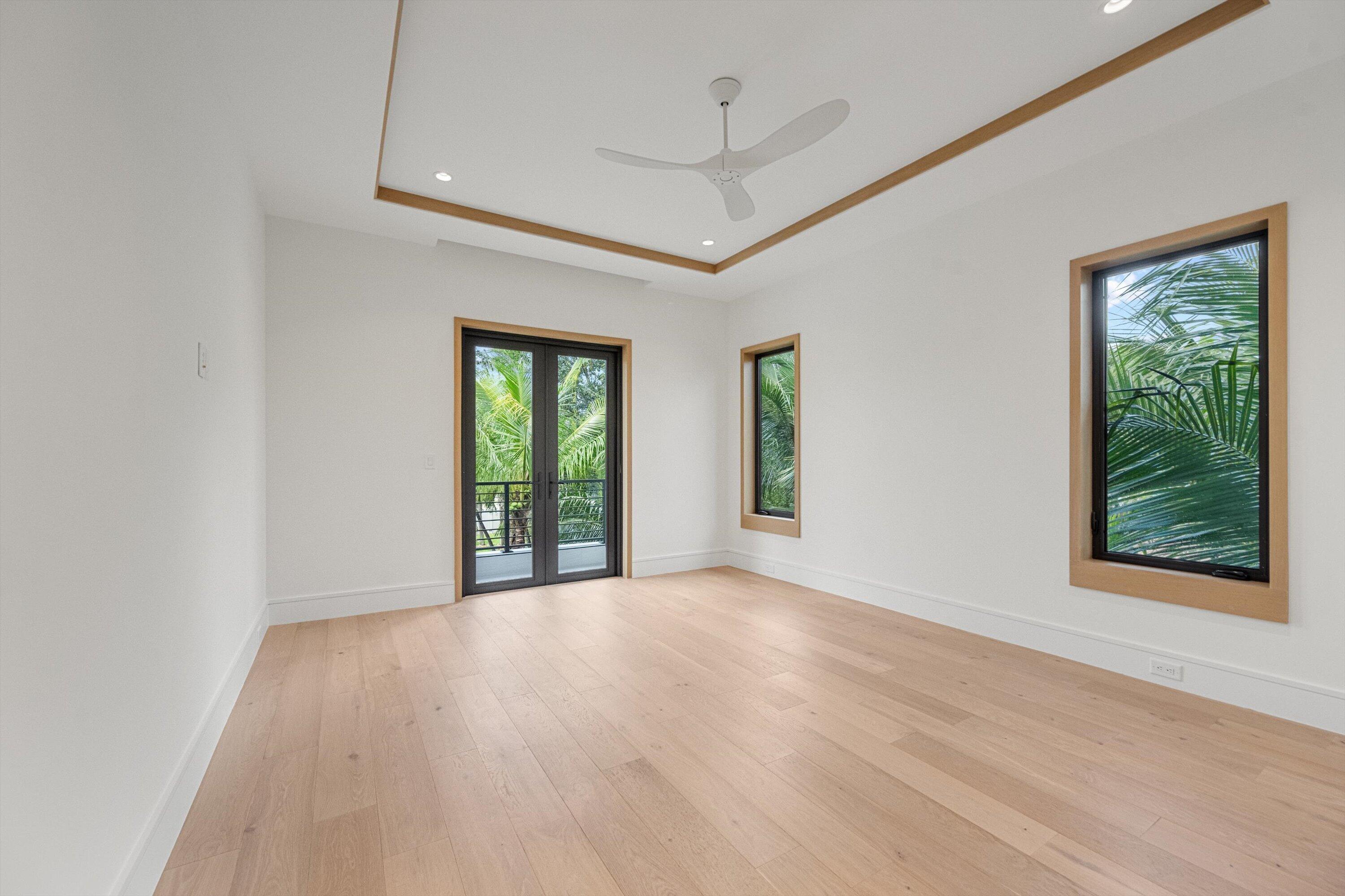 CARRIAGE HILL - Residential