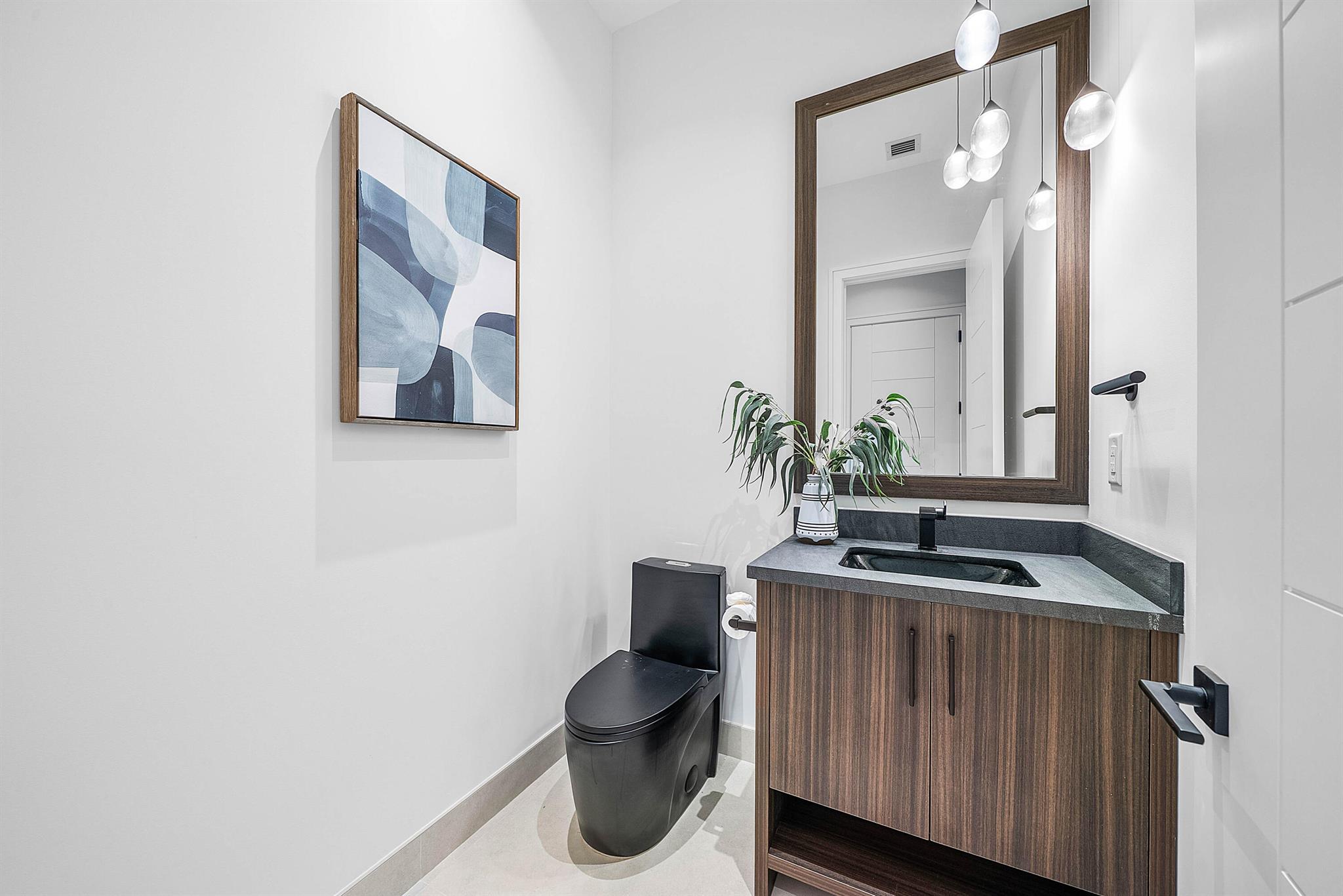 CARRIAGE HILL - Residential