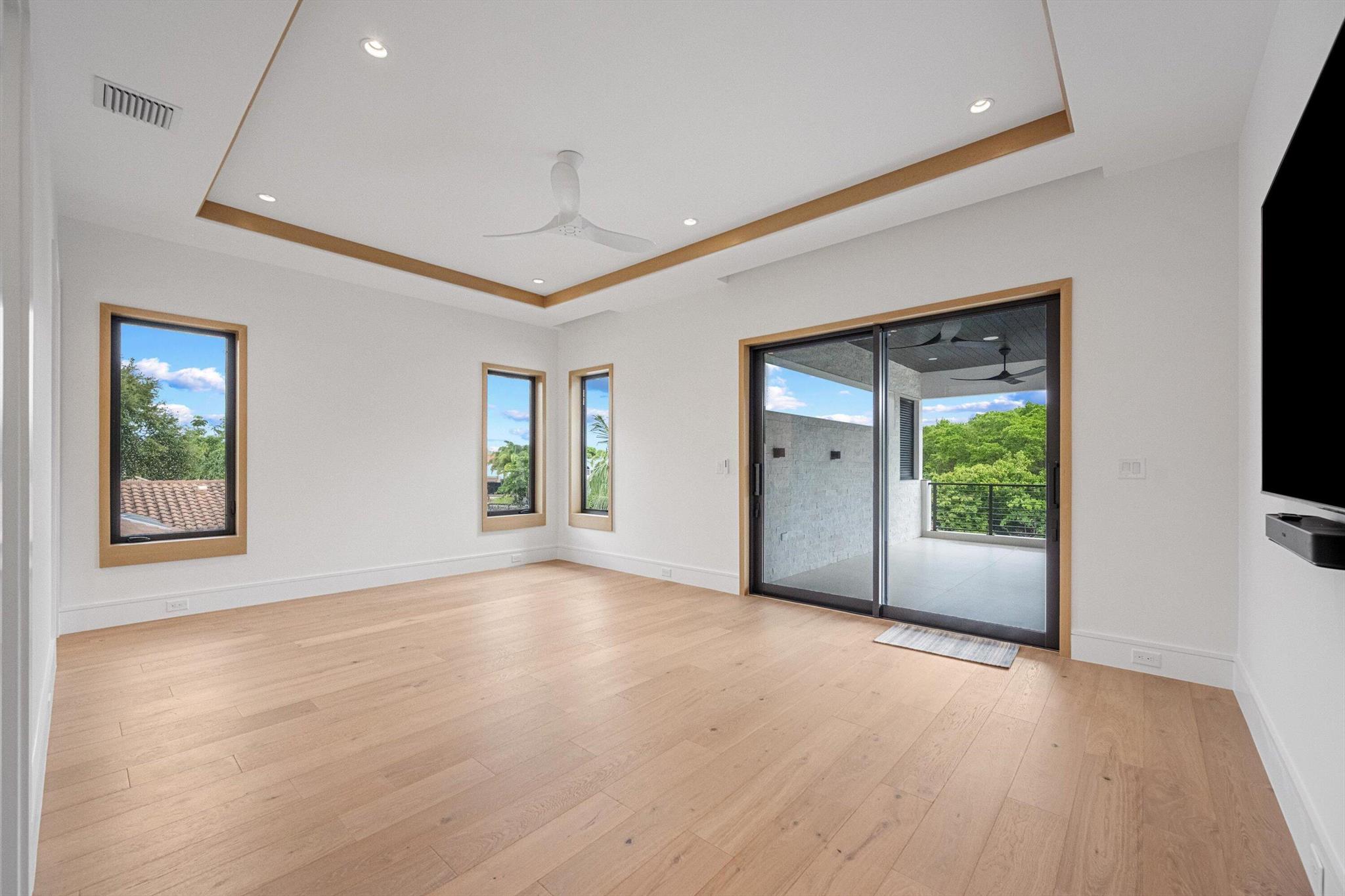 CARRIAGE HILL - Residential