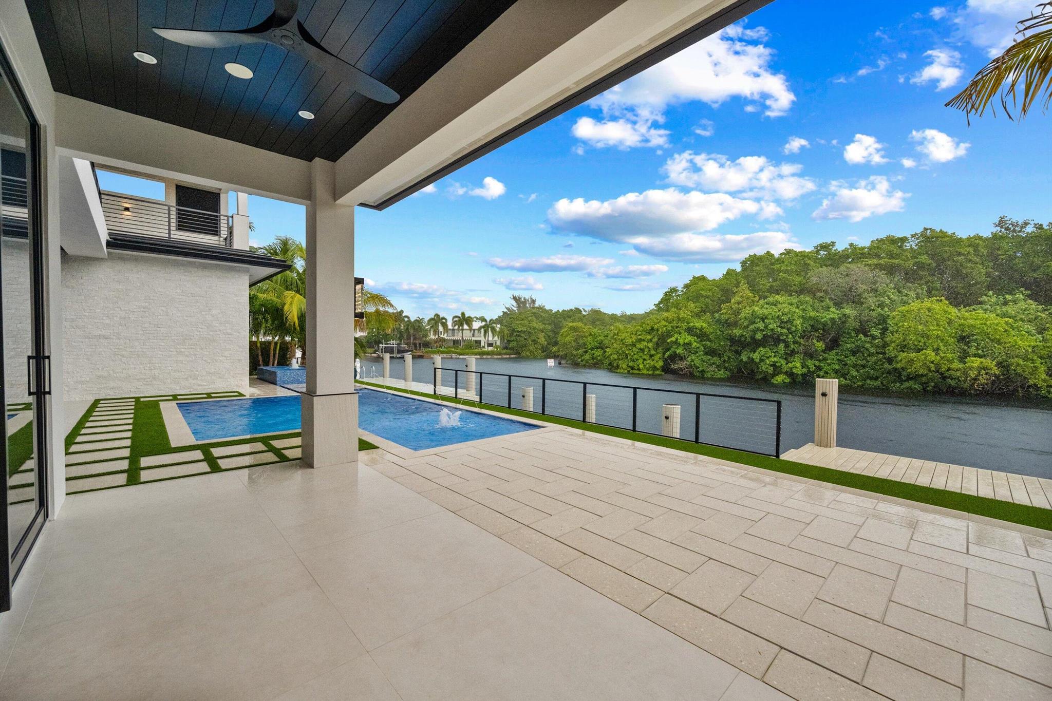 CARRIAGE HILL - Residential