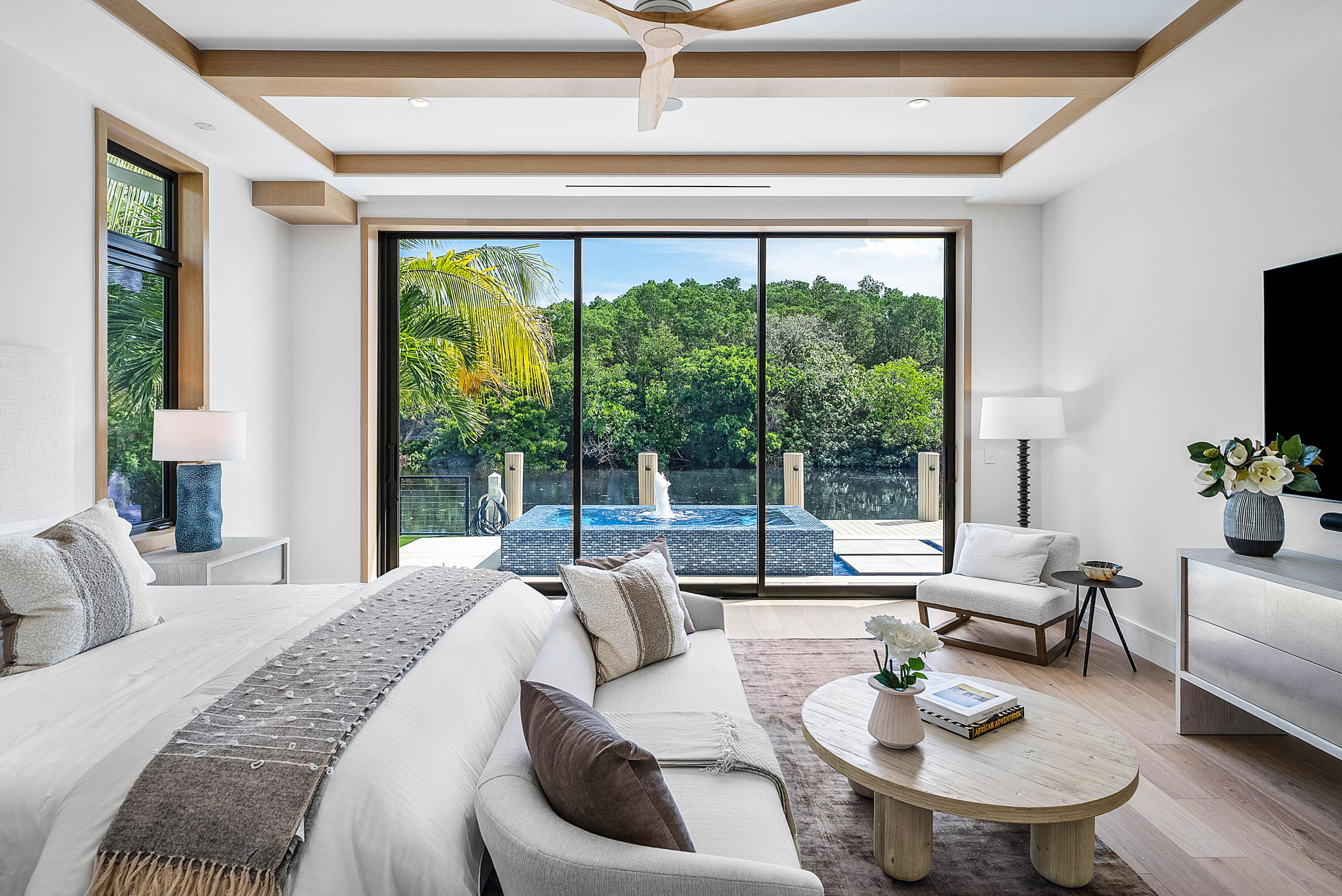 CARRIAGE HILL - Residential