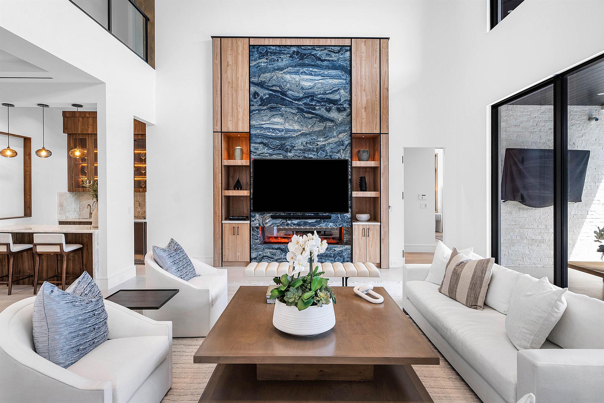 CARRIAGE HILL - Residential