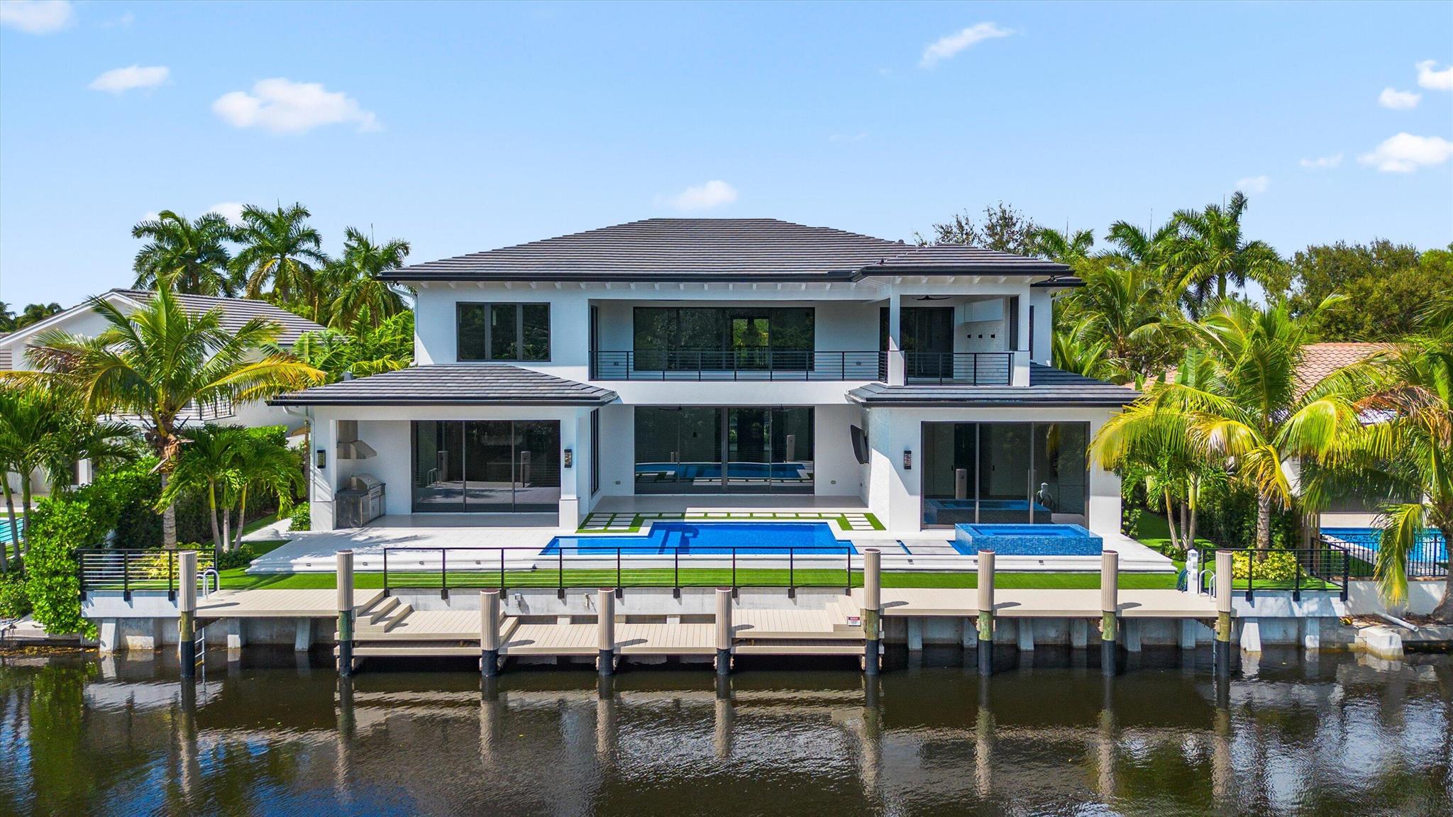 CARRIAGE HILL - Residential