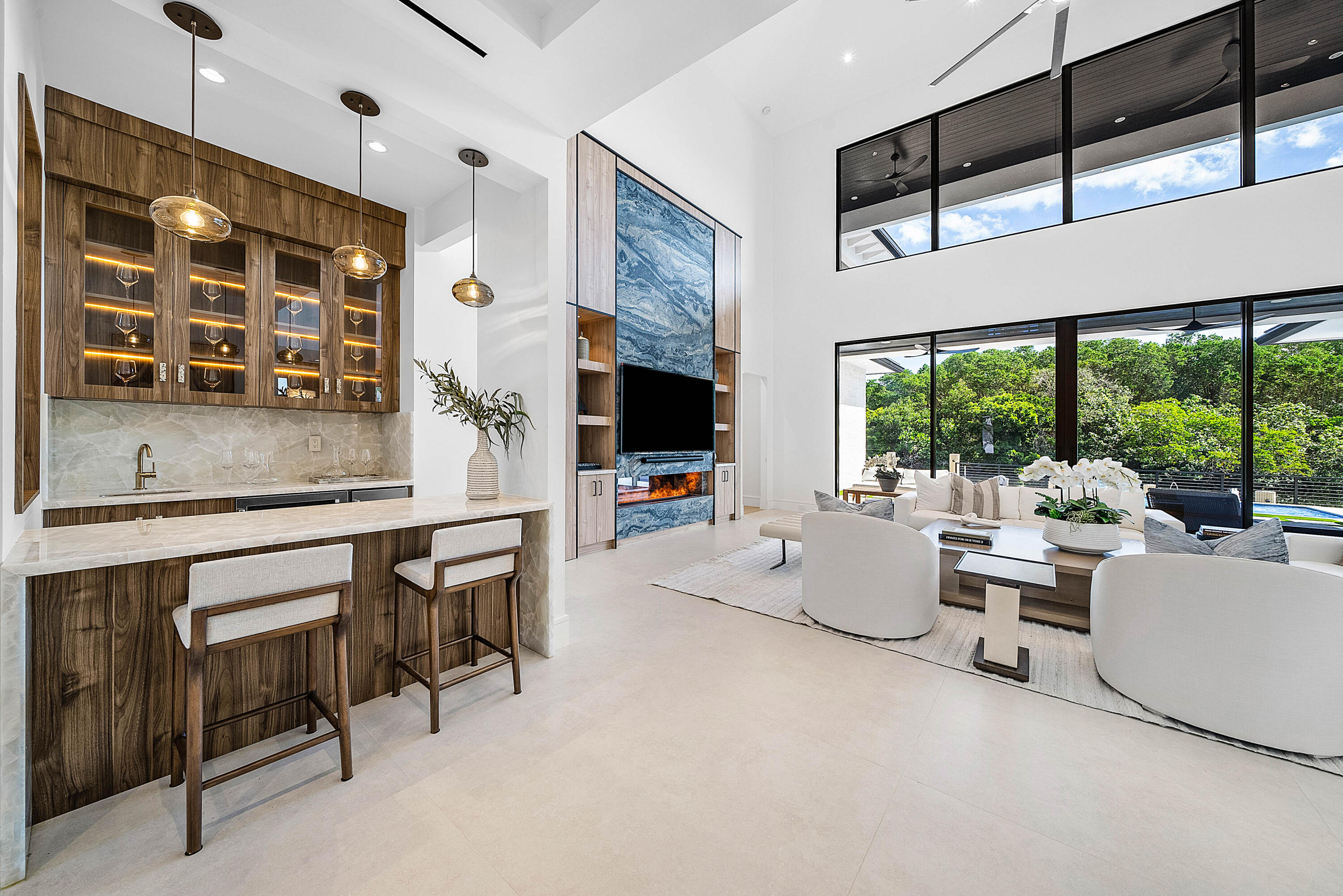 CARRIAGE HILL - Residential