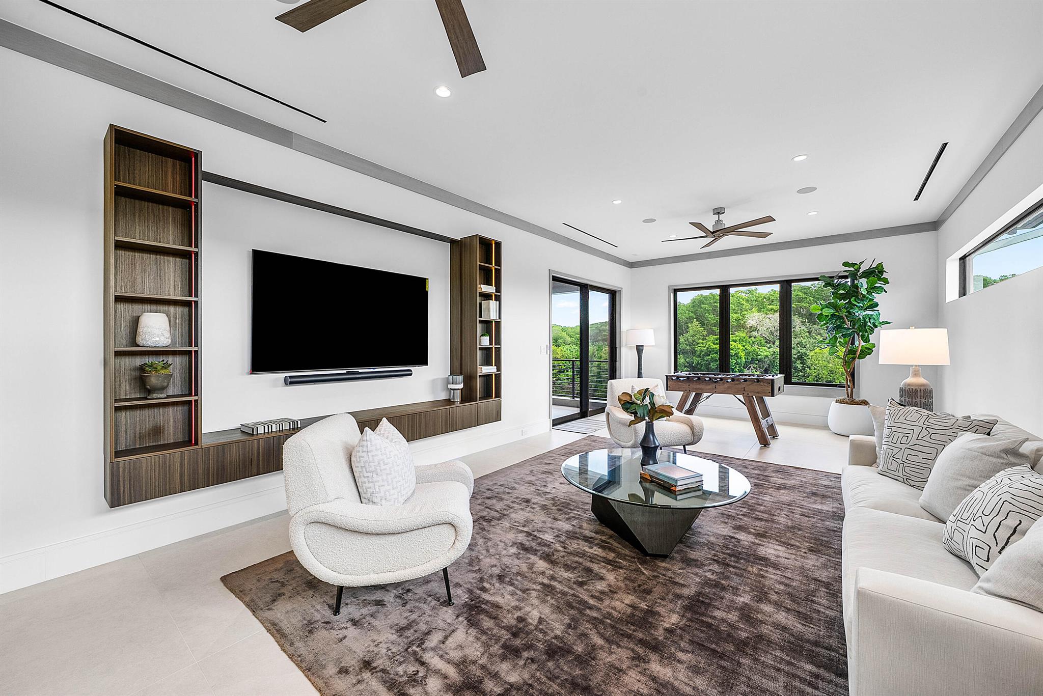 CARRIAGE HILL - Residential