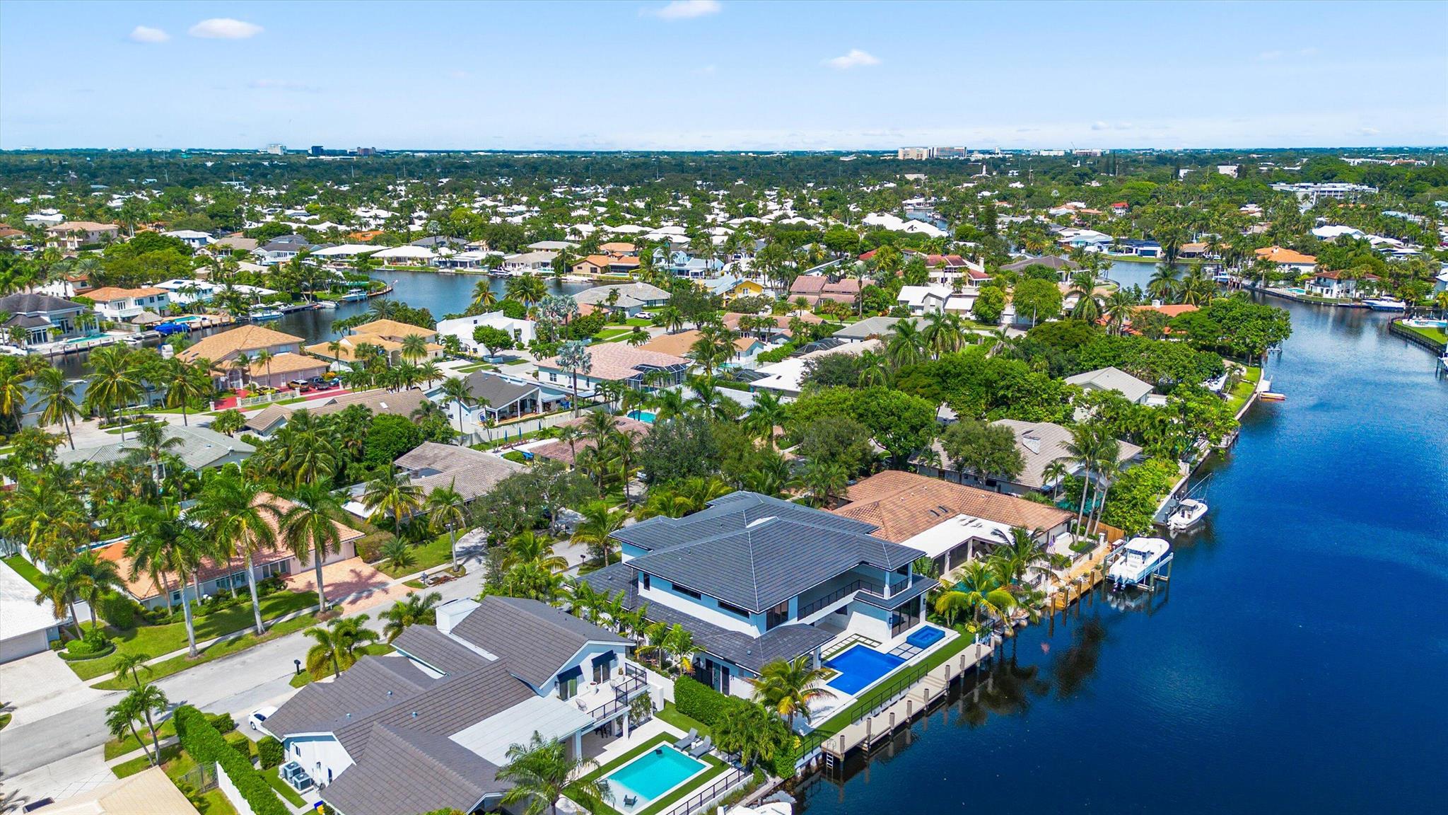 CARRIAGE HILL - Residential