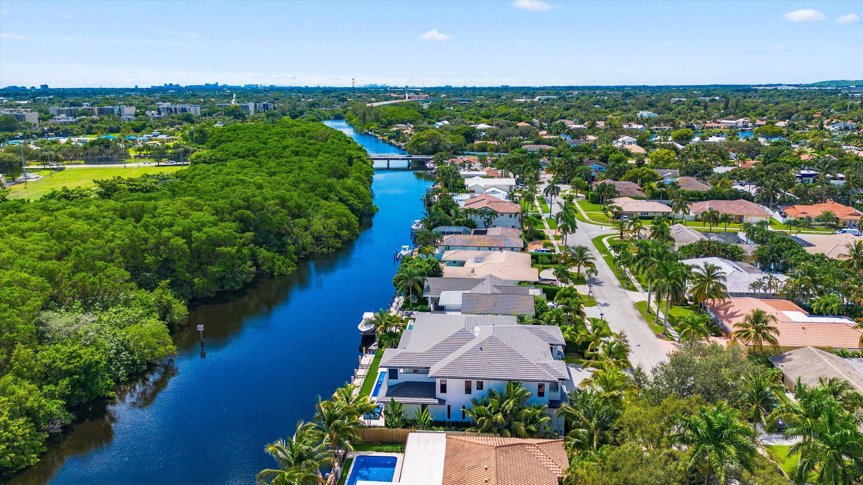 CARRIAGE HILL - Residential