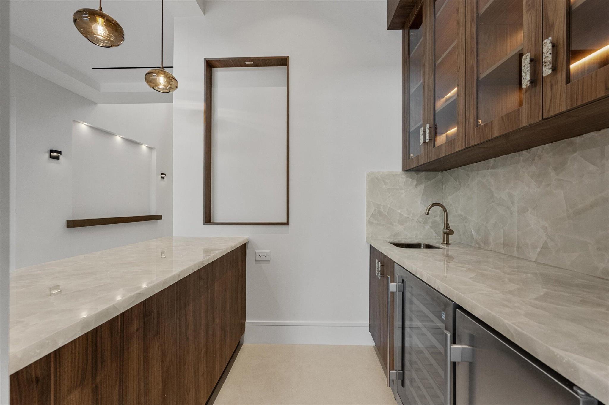 CARRIAGE HILL - Residential