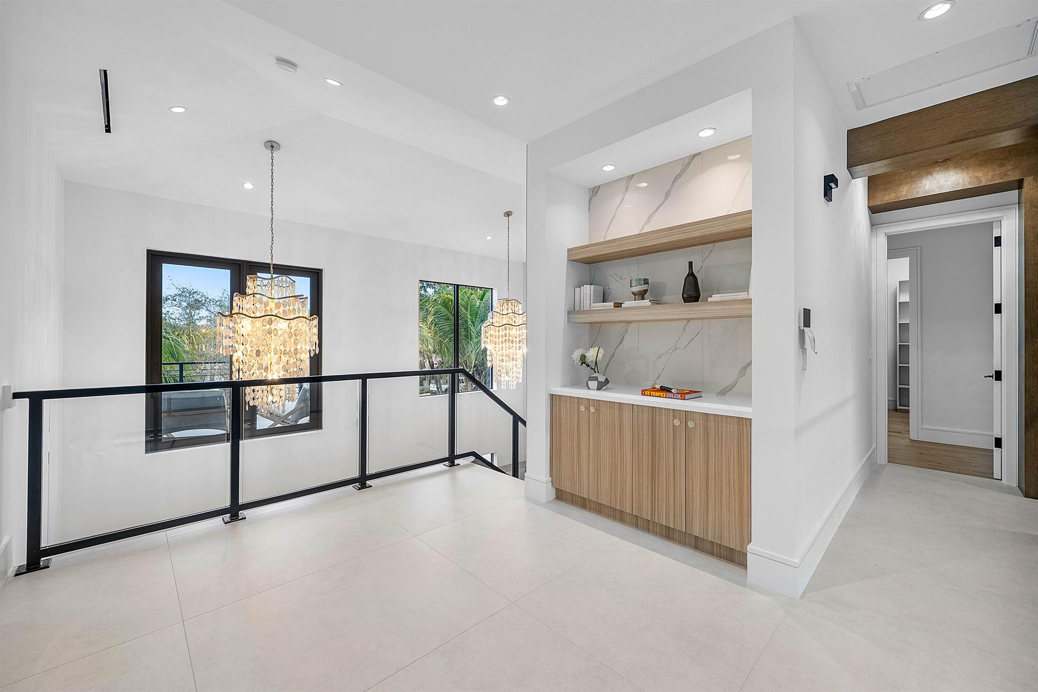 CARRIAGE HILL - Residential