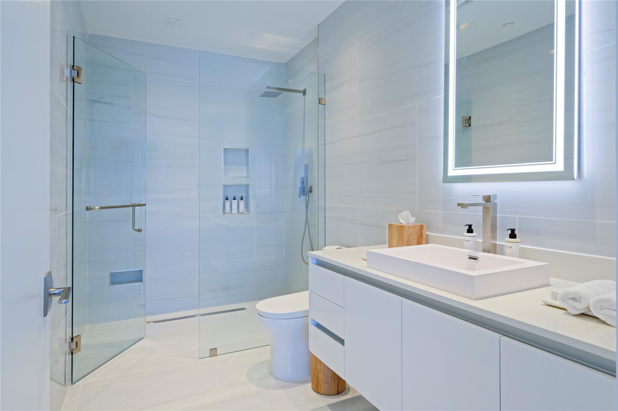 Lynch John B - Residential Lease