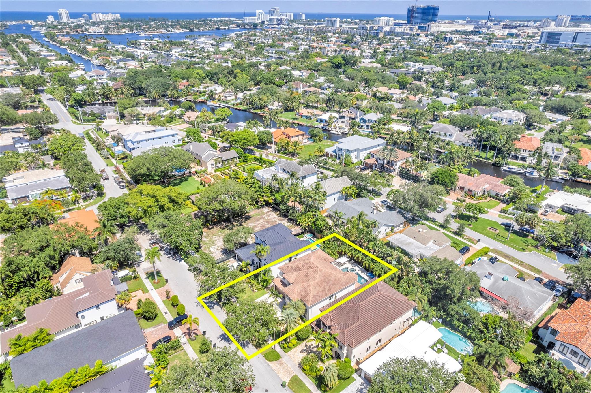 Rio Vista Isles - Residential