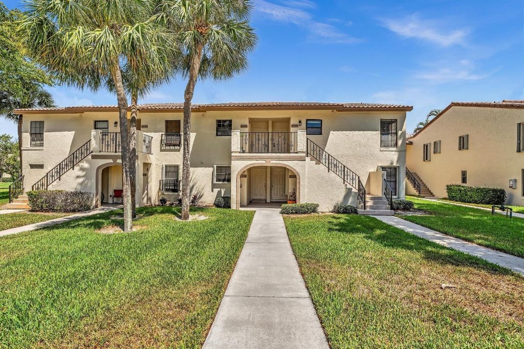 Photo of 2600 Greenwood Terrace #G-205, Boca Raton, FL 33431 (MLS # F10514948)