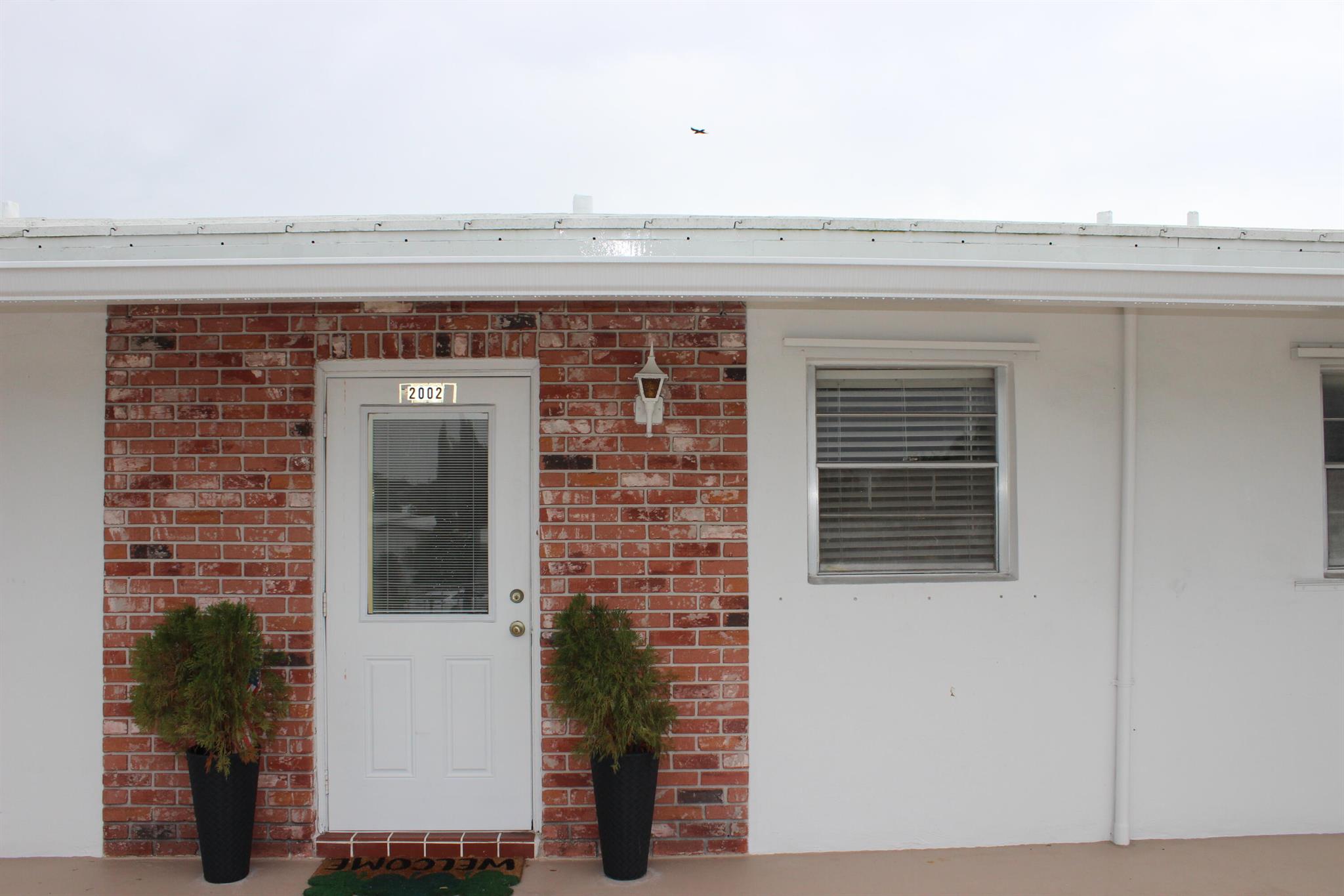 Do not miss this rare opportunity to own this furnished turnkey 1bedroom 1 bath condo in this 55 plus community.. Home has a living /dining combo, spacious kitchen, and screened porch and is located on the 2nd floor. There are lots of activities being held in the club house and the condo is close to shopping, restaurants, entertainment and access to both the turnpike and I-95. Association approval is required.