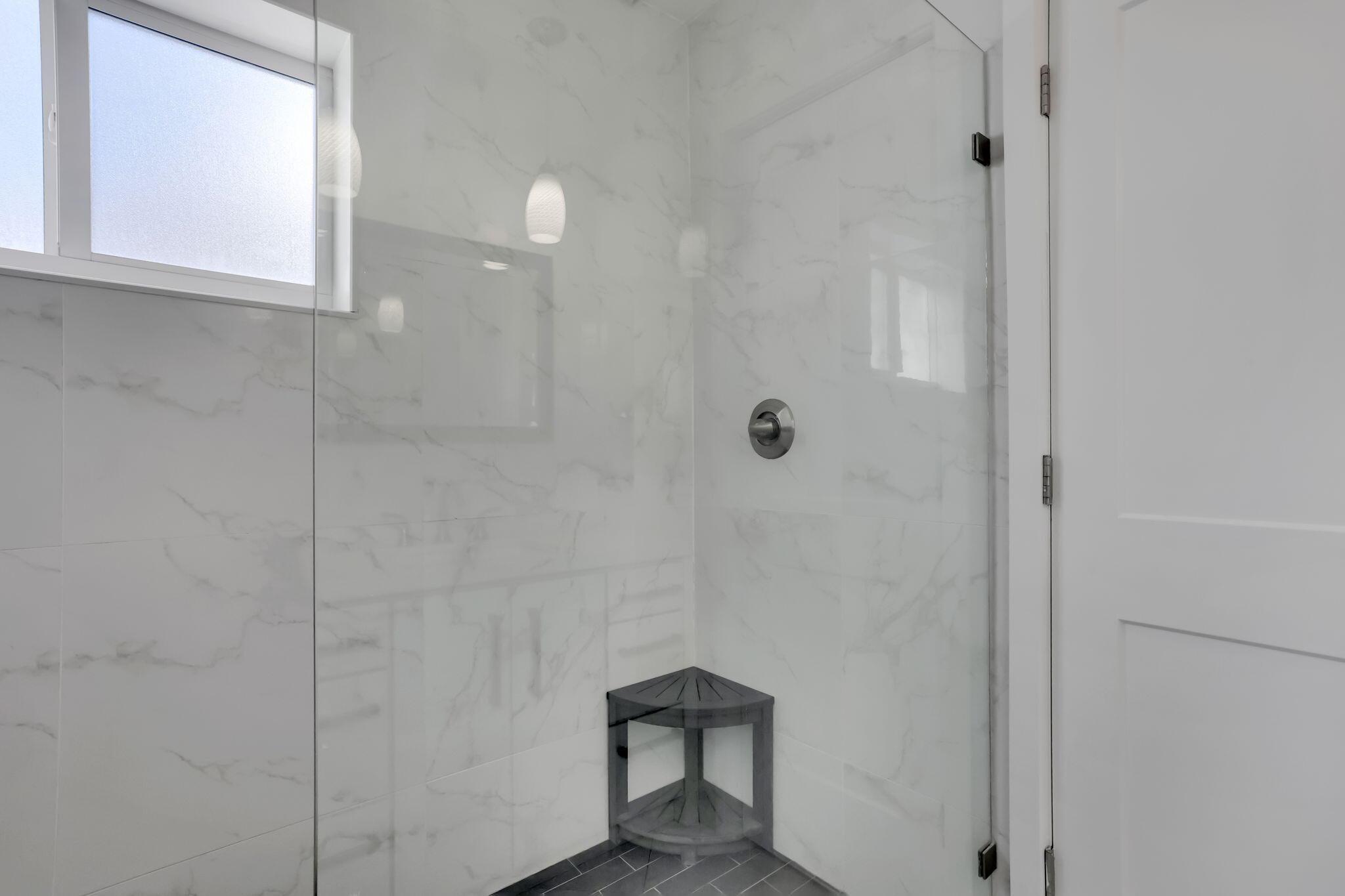 VENETIAN ISLES 3RD SEC - Residential