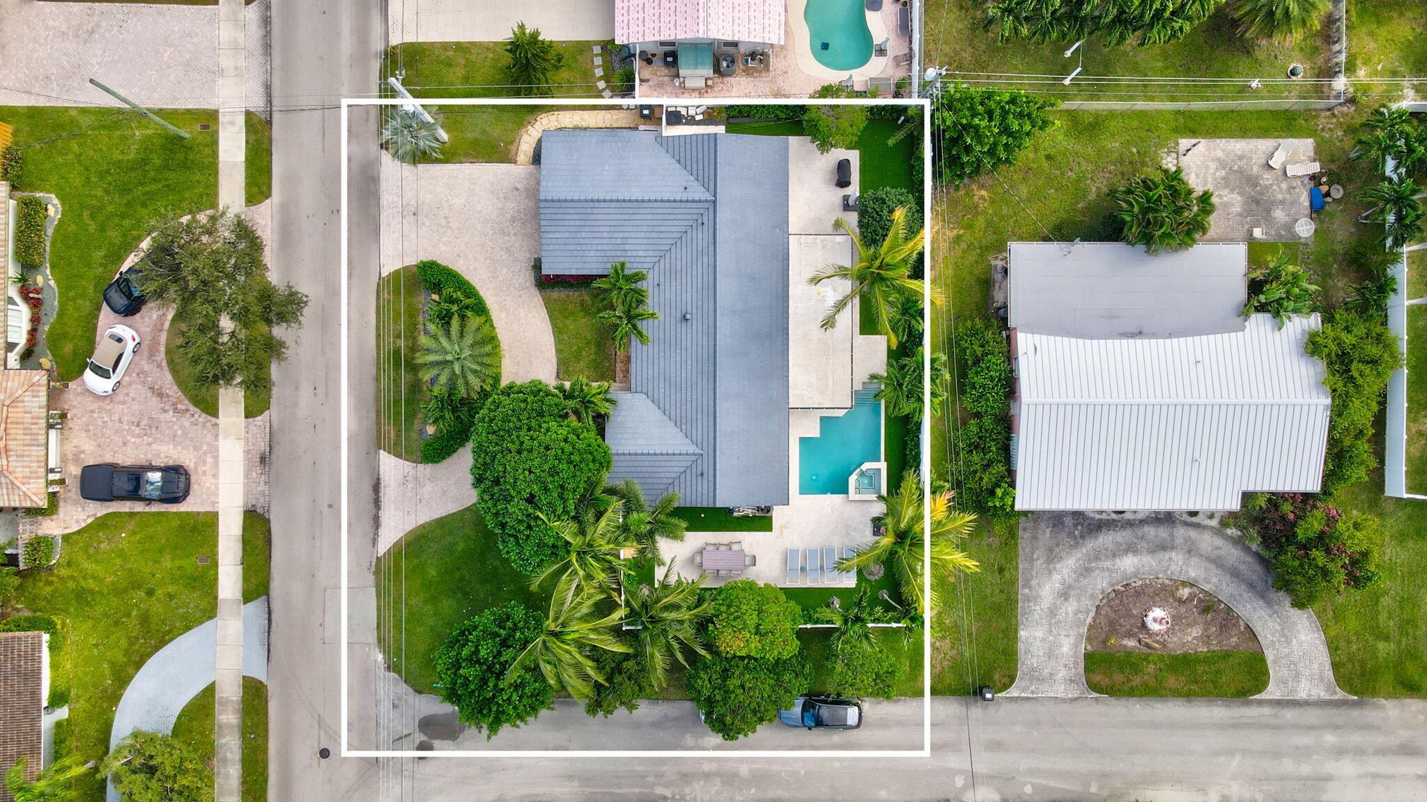 VENETIAN ISLES 3RD SEC - Residential